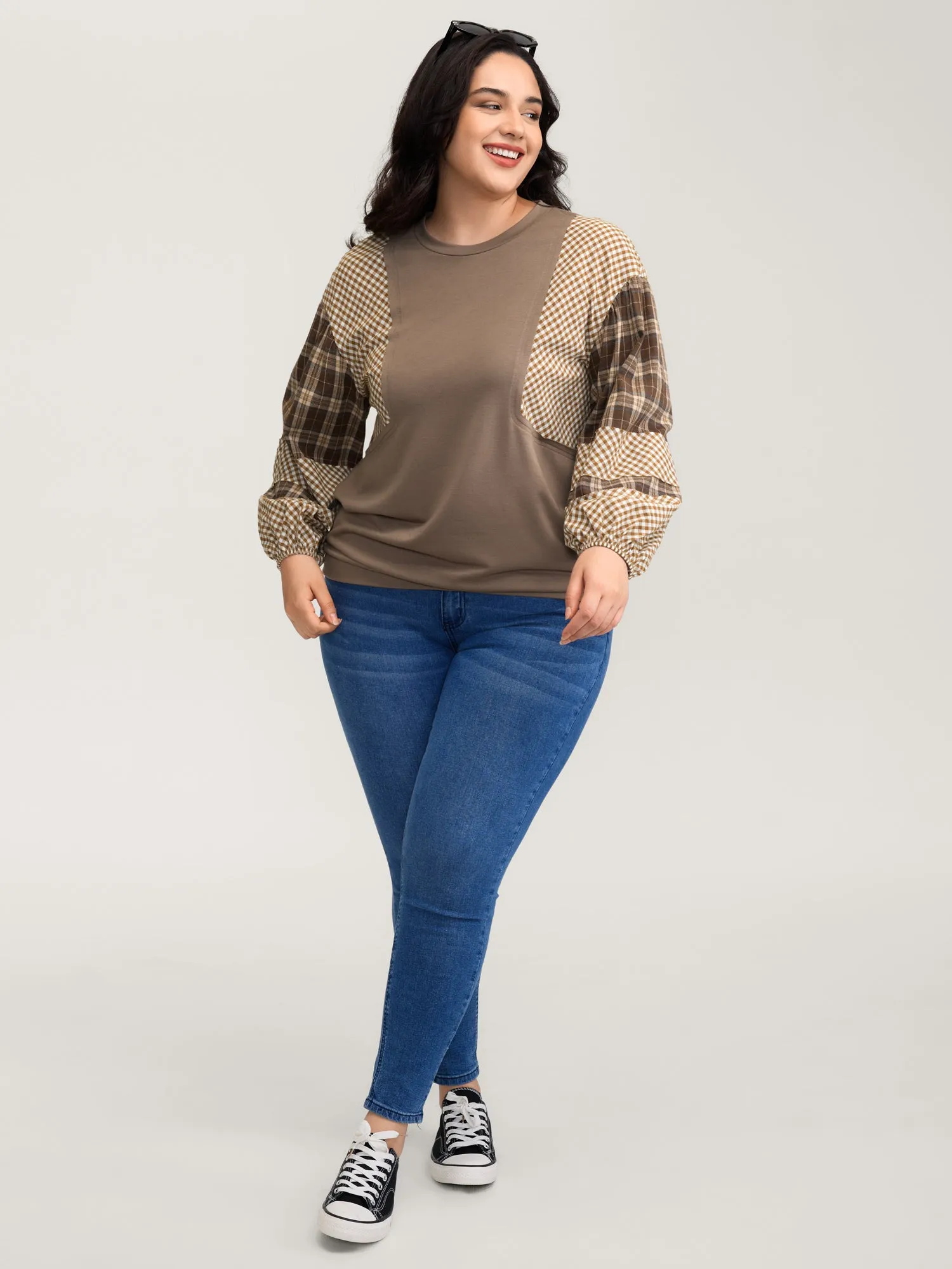 Plaid Contrast Sleeve Stretchy Hem Sweatshirt sold by Bloomchic product image thumbnail 3