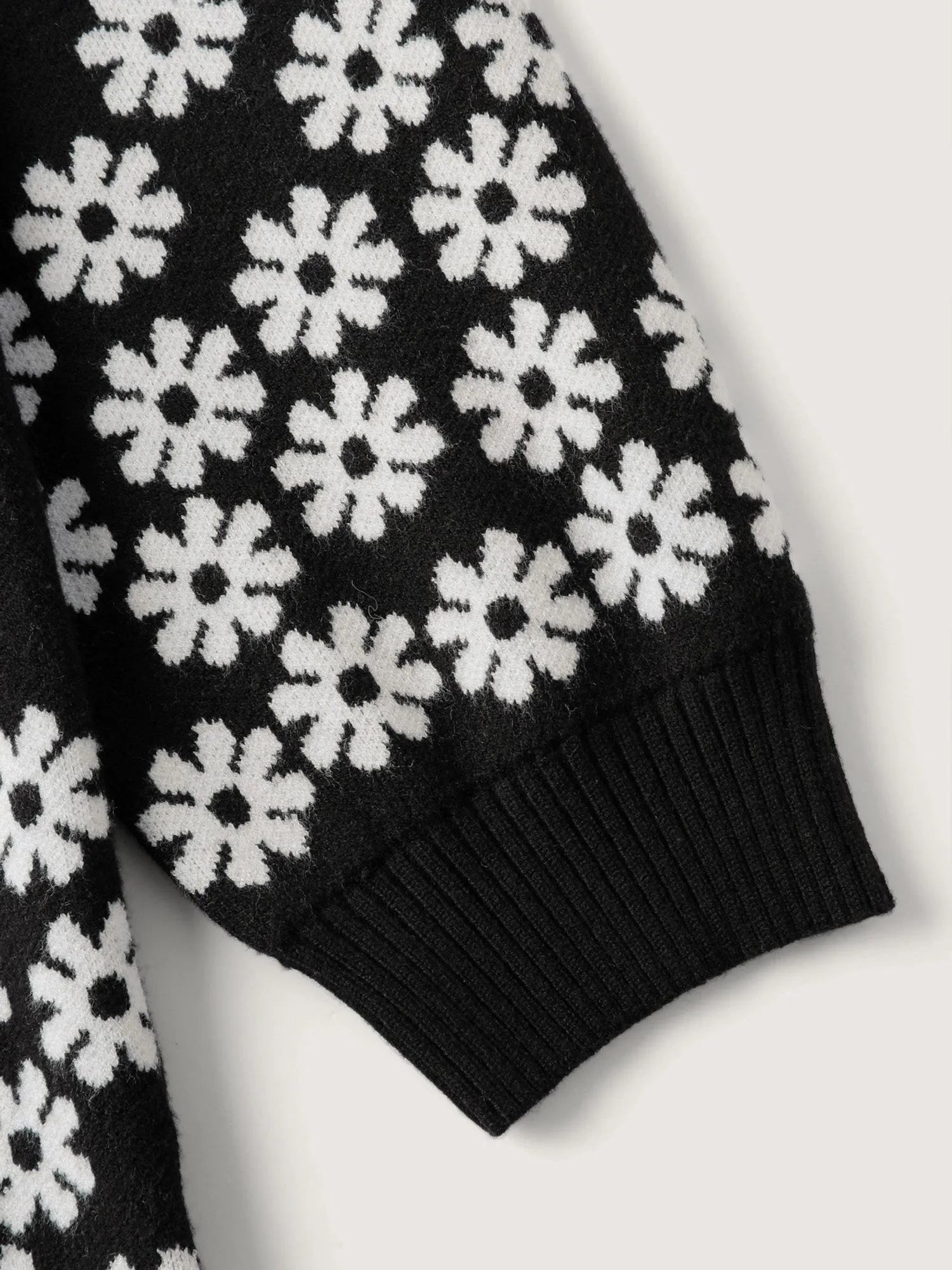 Scattered Floral Pattern Open-Front Cardigan sold by Bloomchic product image thumbnail 5