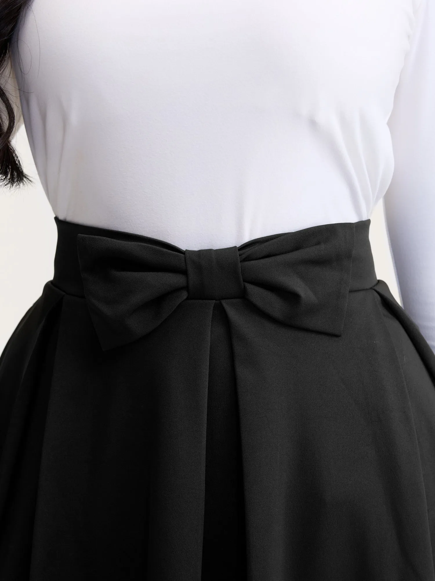 Stretchy Bow Detail Pleated Midi Skirt sold by Bloomchic product image thumbnail 5