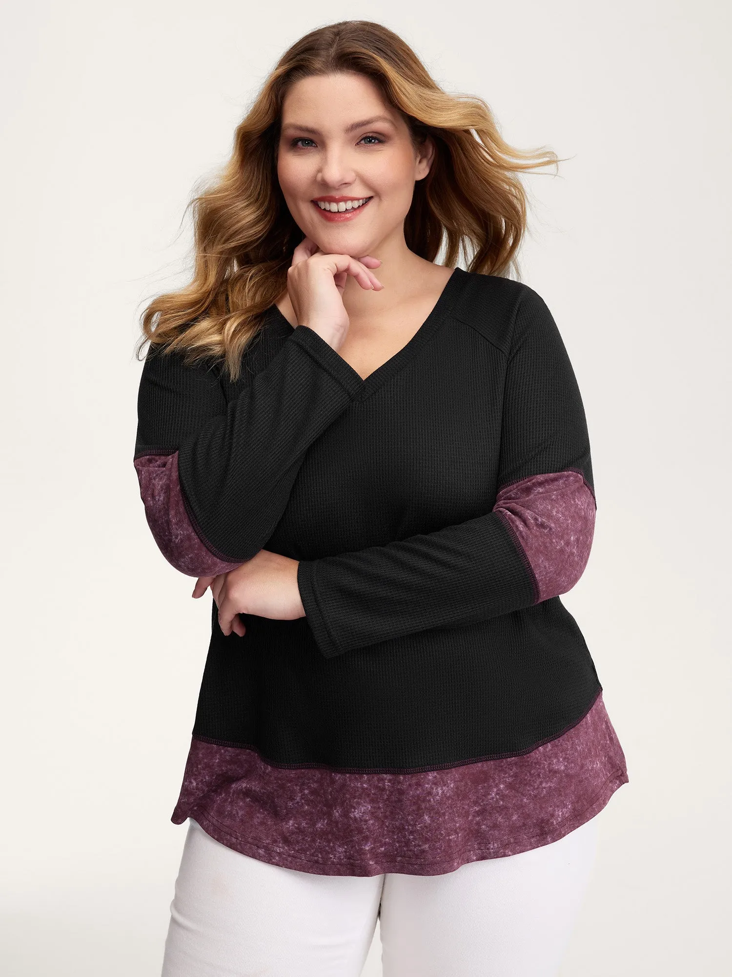 Contrast Stripes Vintage V-Neck T-Shirt sold by Bloomchic