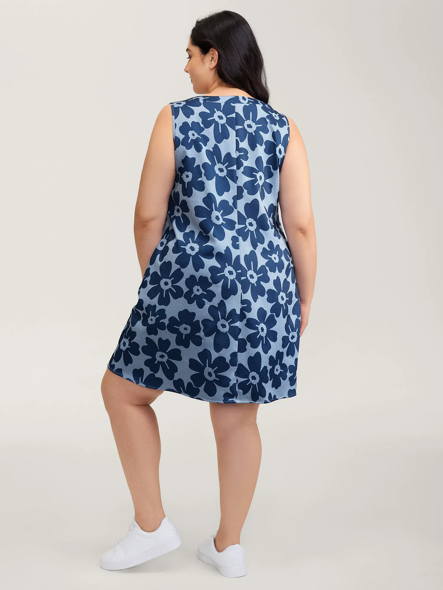 Floral Denim-Like Knee-Length Dress sold by Bloomchic product image thumbnail 4
