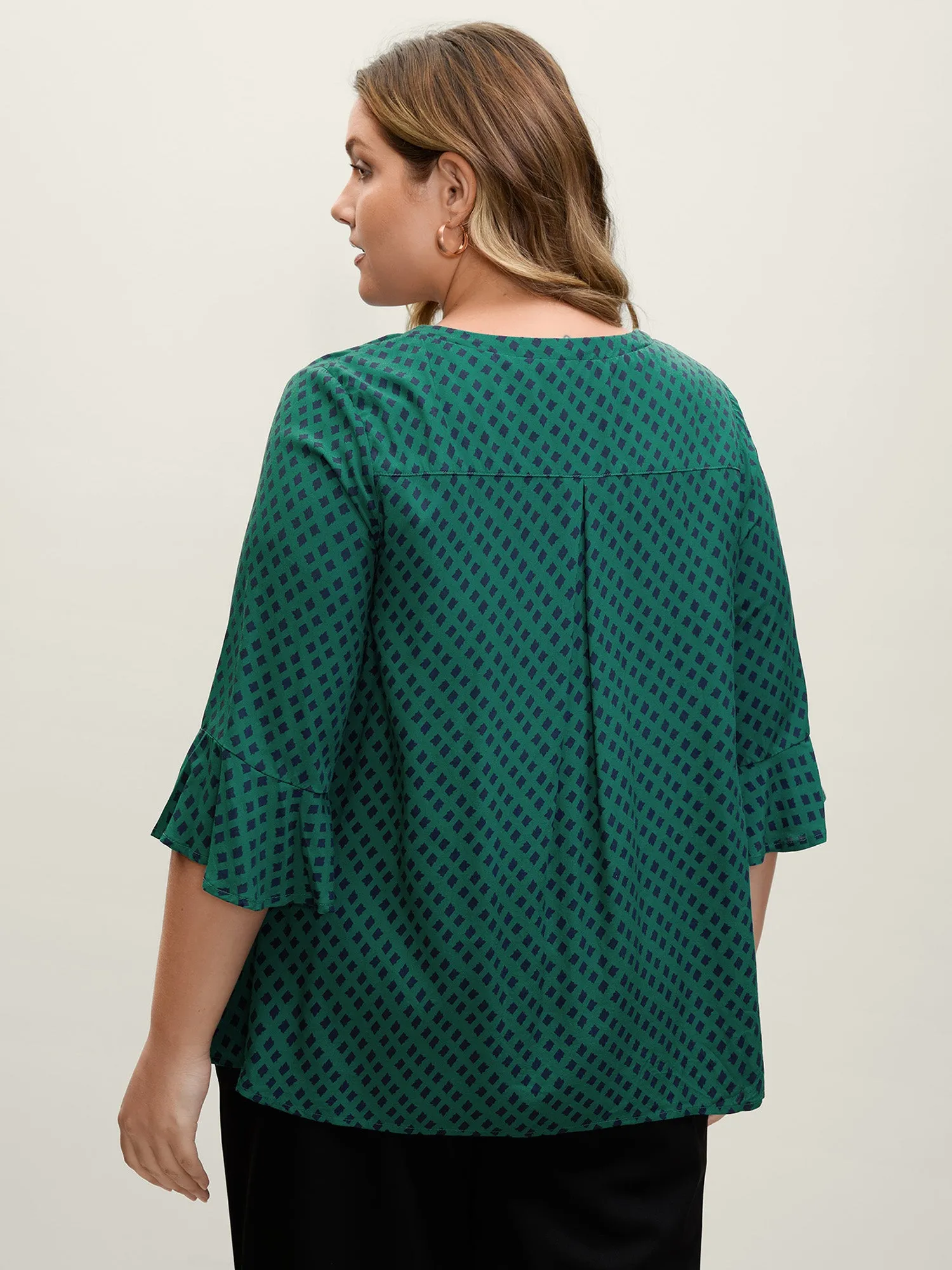Geometric Print Bust-Ease Split Neck Blouse sold by Bloomchic product image thumbnail 4