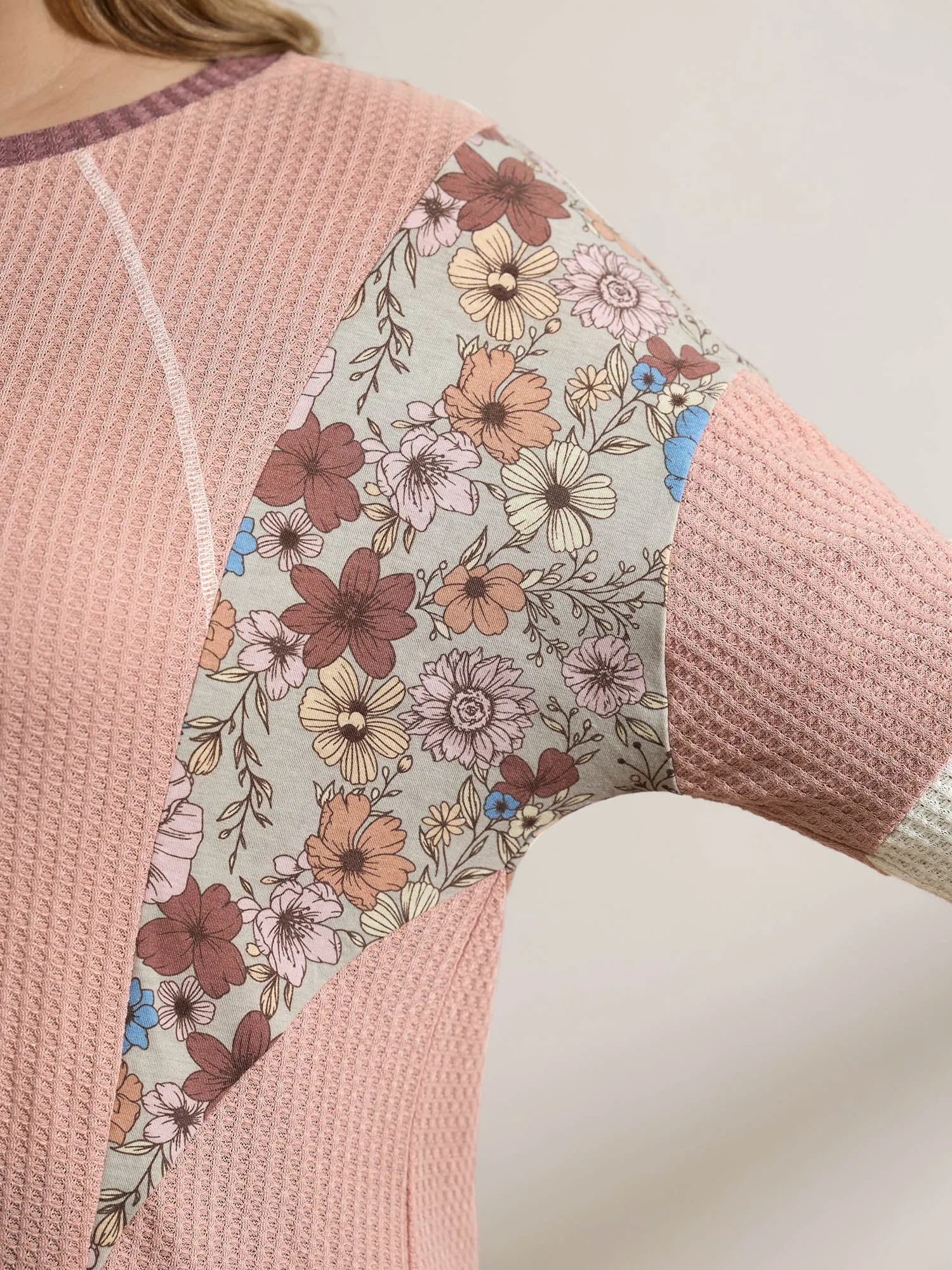 Floral Colorblock Waffle Round Neck Sweatshirt sold by Bloomchic product image thumbnail 4