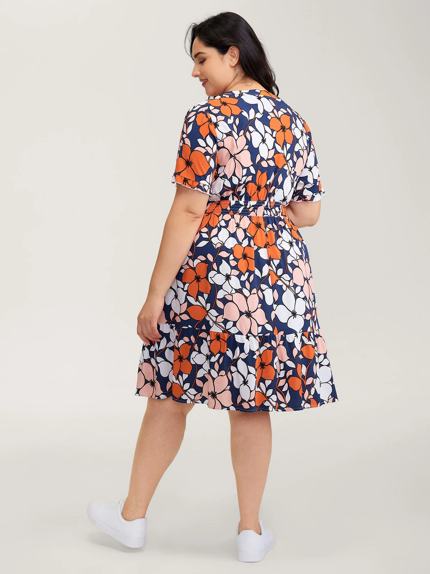 Floral Print Shirred Notched Neckline Midi Dress sold by Bloomchic product image thumbnail 4