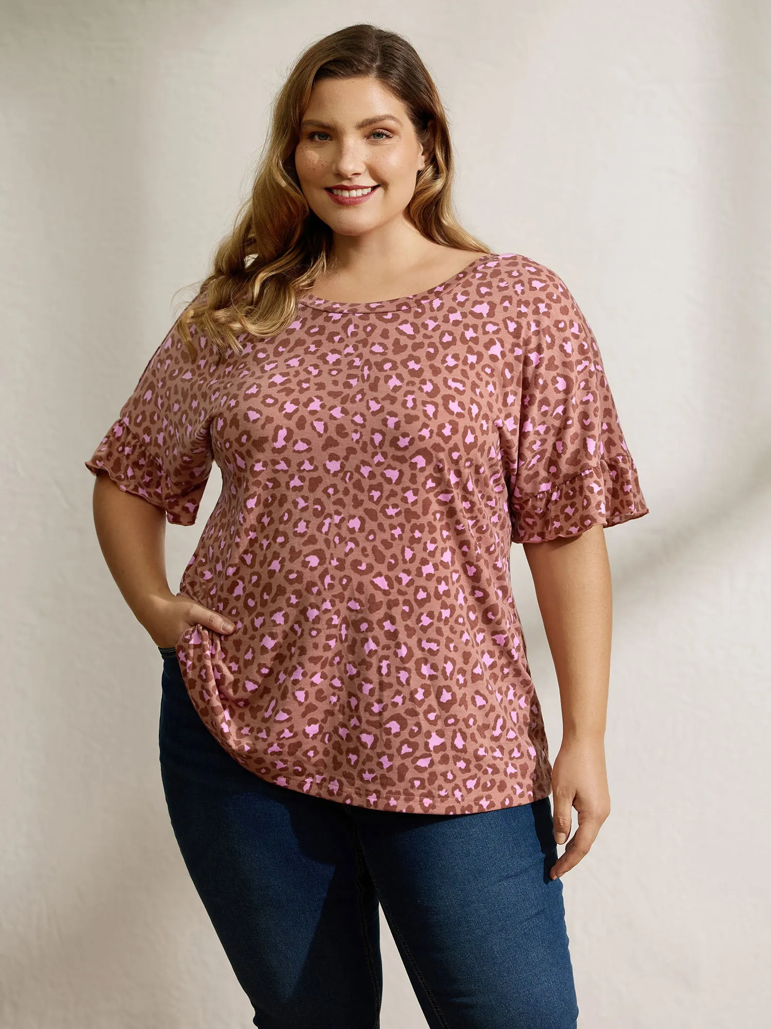 Blushing Leopard Print Cross-Strap Back T-Shirt sold by Bloomchic product image thumbnail 2