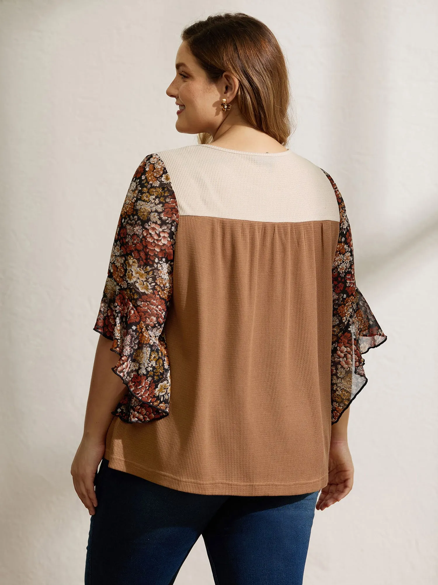 Colorblock Floral Sleeve Flowy Knit Top sold by Bloomchic product image thumbnail 4