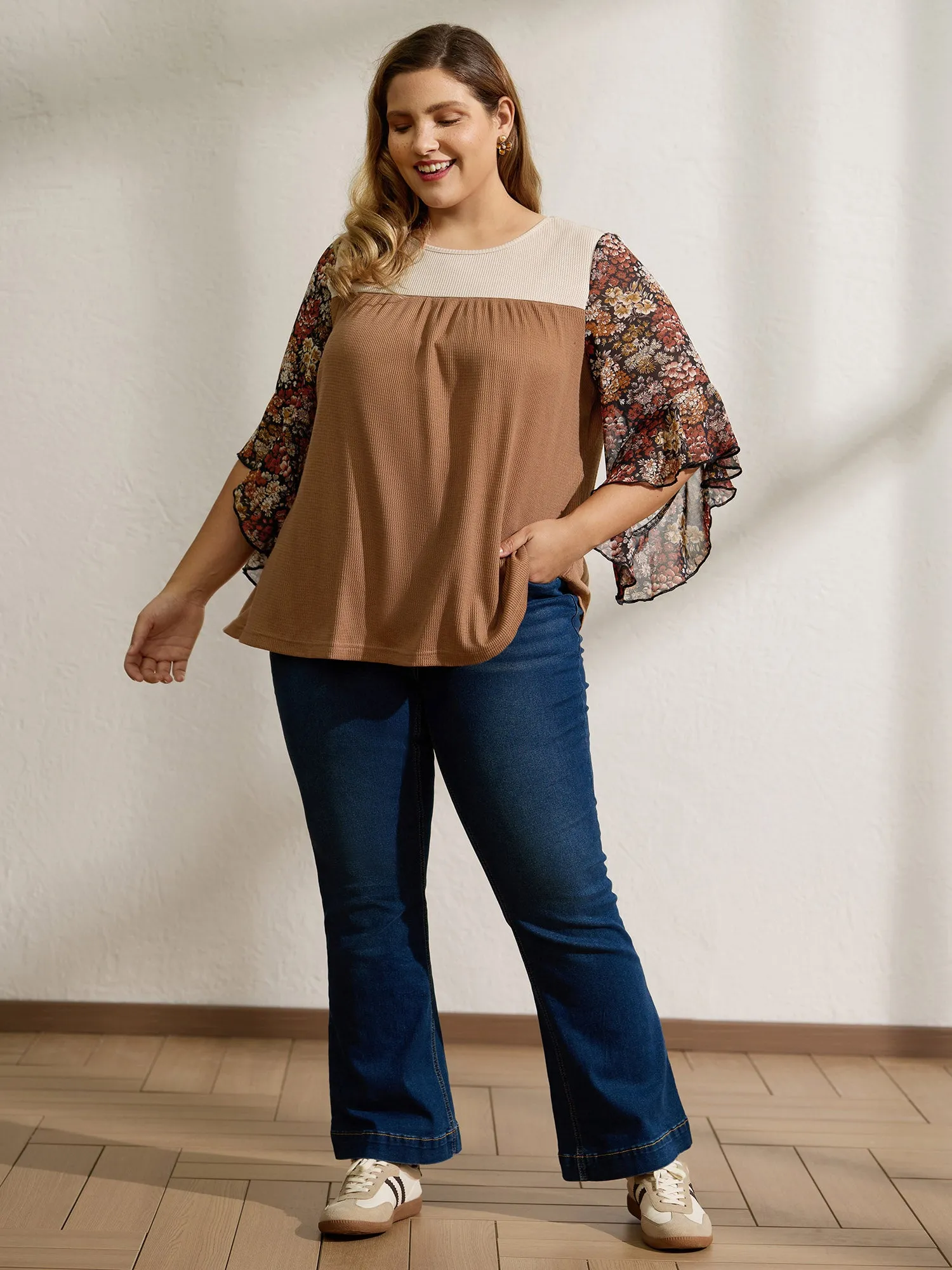 Colorblock Floral Sleeve Flowy Knit Top sold by Bloomchic product image thumbnail 3