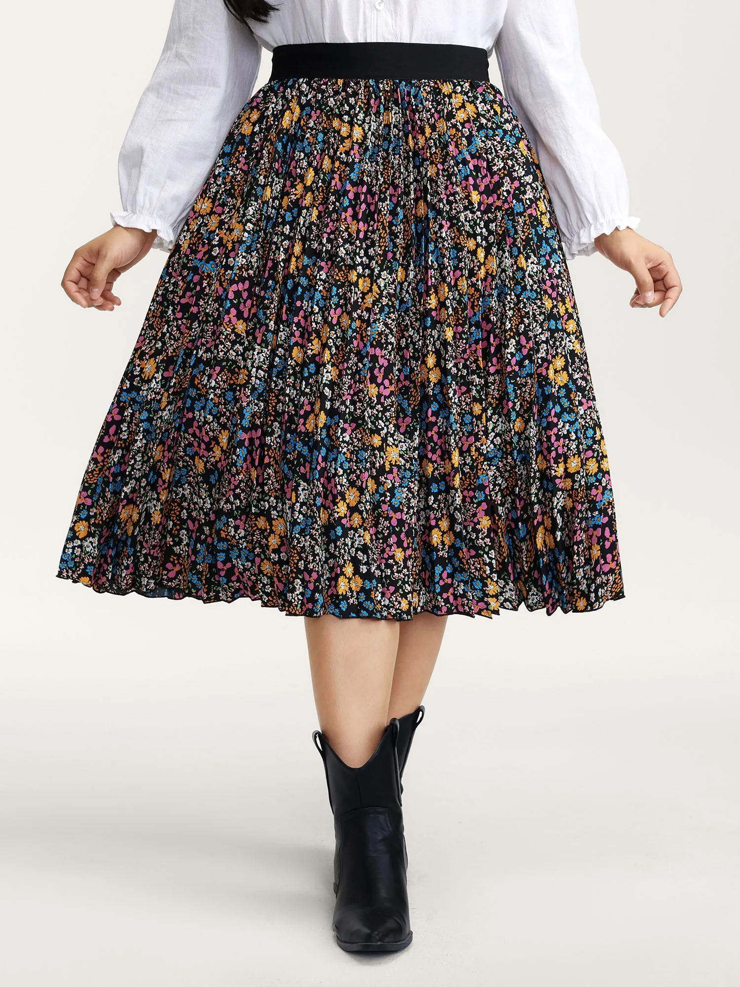 Floral Print Pleated Maxi Skirt sold by Bloomchic product image thumbnail 2