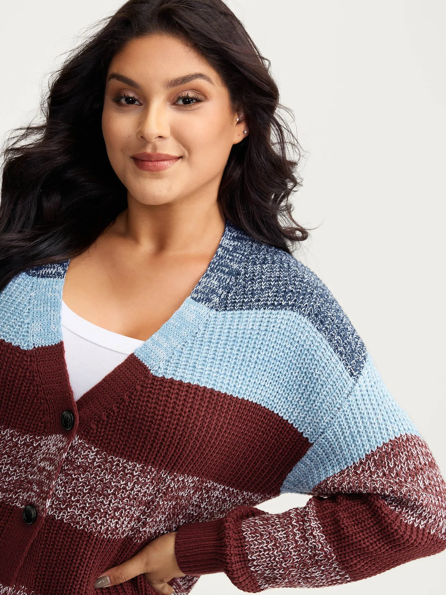 Colorblock Buttons V-Neck Knit Cardigan sold by Bloomchic product image thumbnail 2