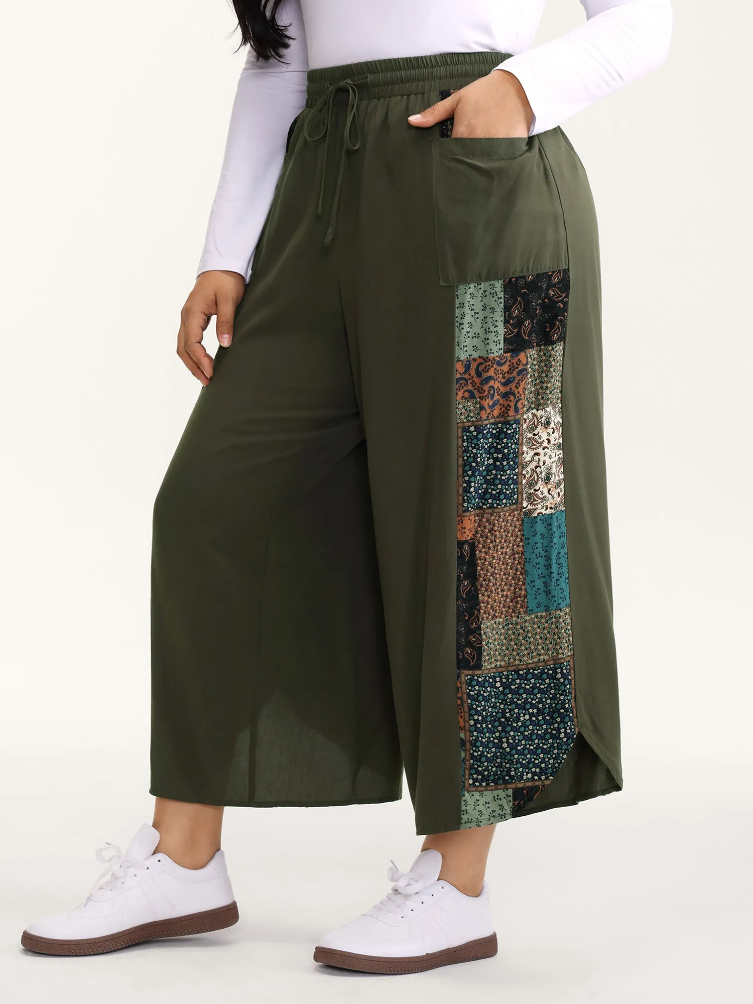 Patch Print Drawstring Wide-Leg Pants sold by Bloomchic product image thumbnail 3