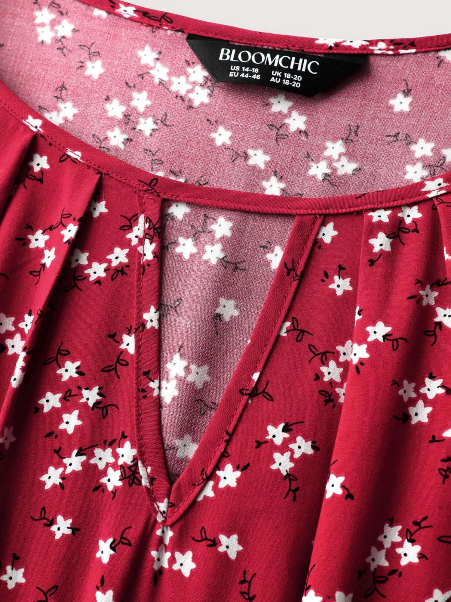 Floral Print Shirred Cut-Out Neck Midi Dress sold by Bloomchic product image thumbnail 5