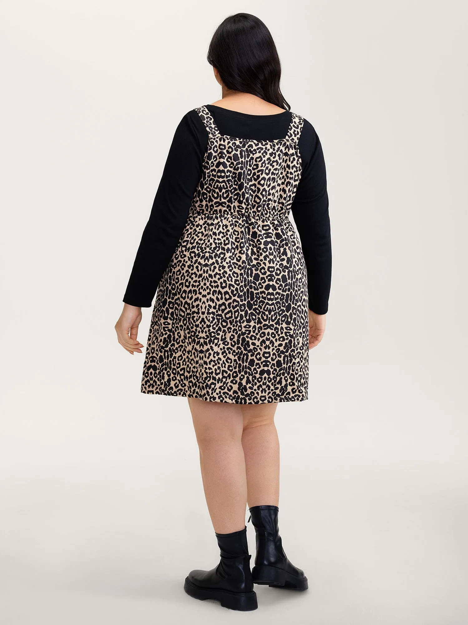 Leopard Print Zipper Front Knee-Length Dress sold by Bloomchic product image thumbnail 4