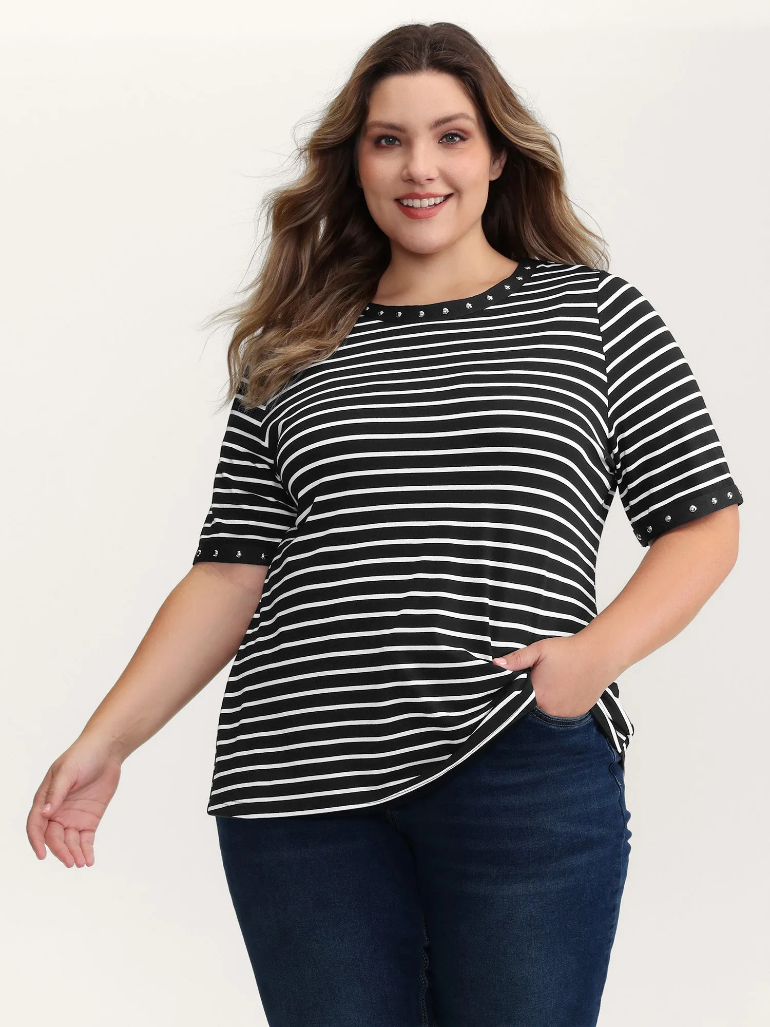 Stripe Rivets Contrast Edge T-Shirt sold by Bloomchic product image thumbnail 2