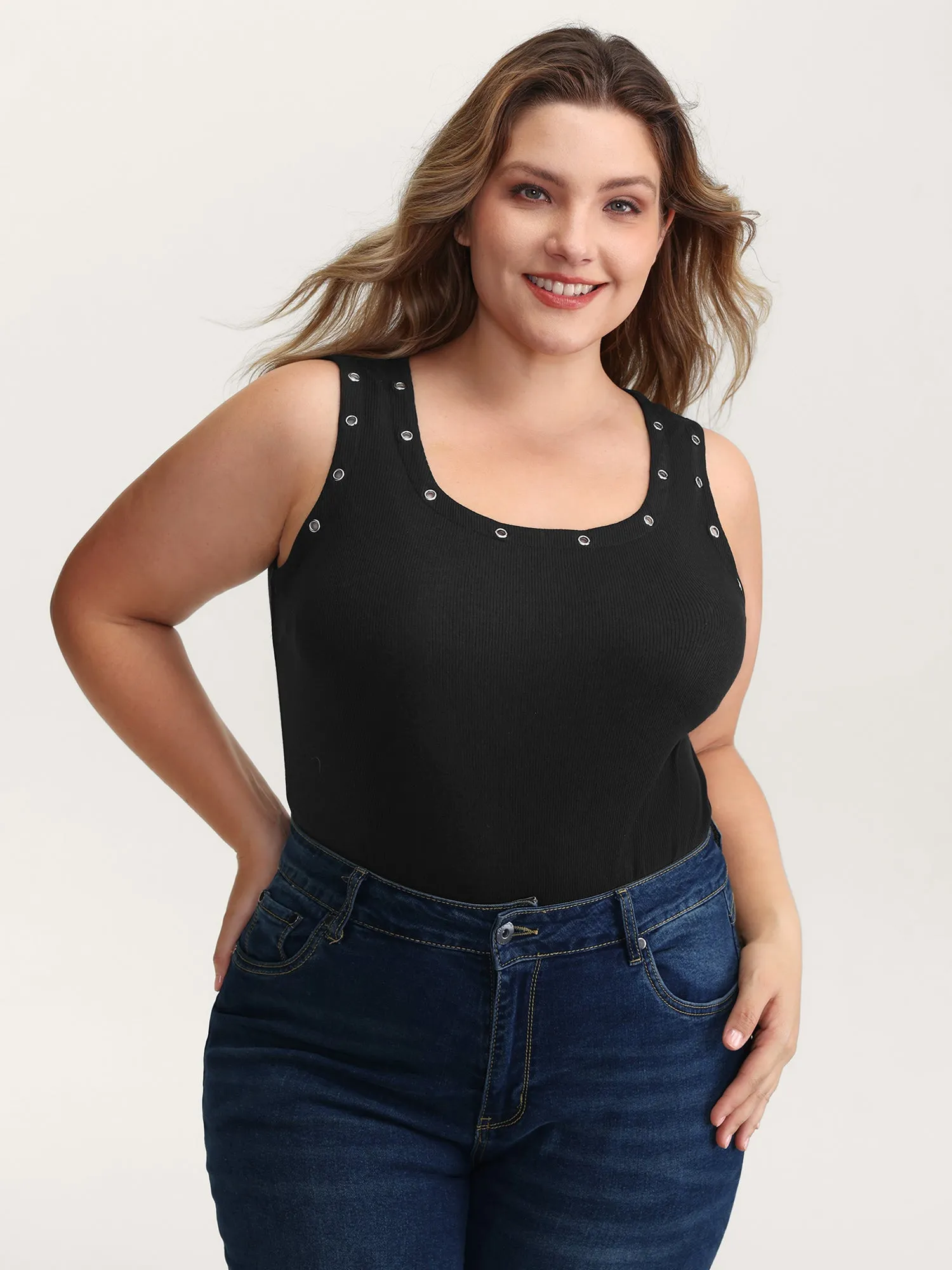 Loop Scoop Neckline Detail Tank Top sold by Bloomchic product image thumbnail 4