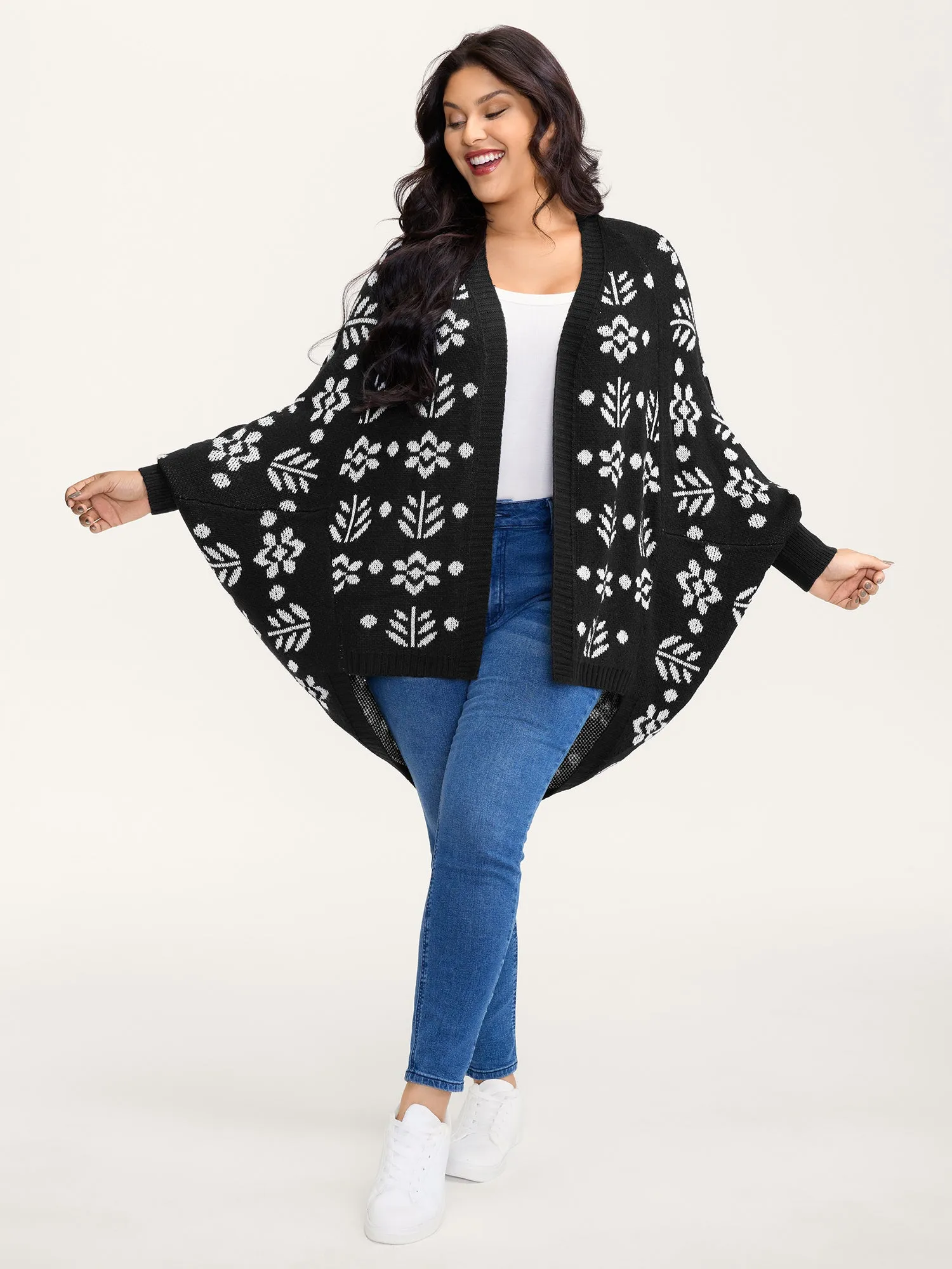 Floral Pattern Cloak-Style Cardigan sold by Bloomchic product image thumbnail 3
