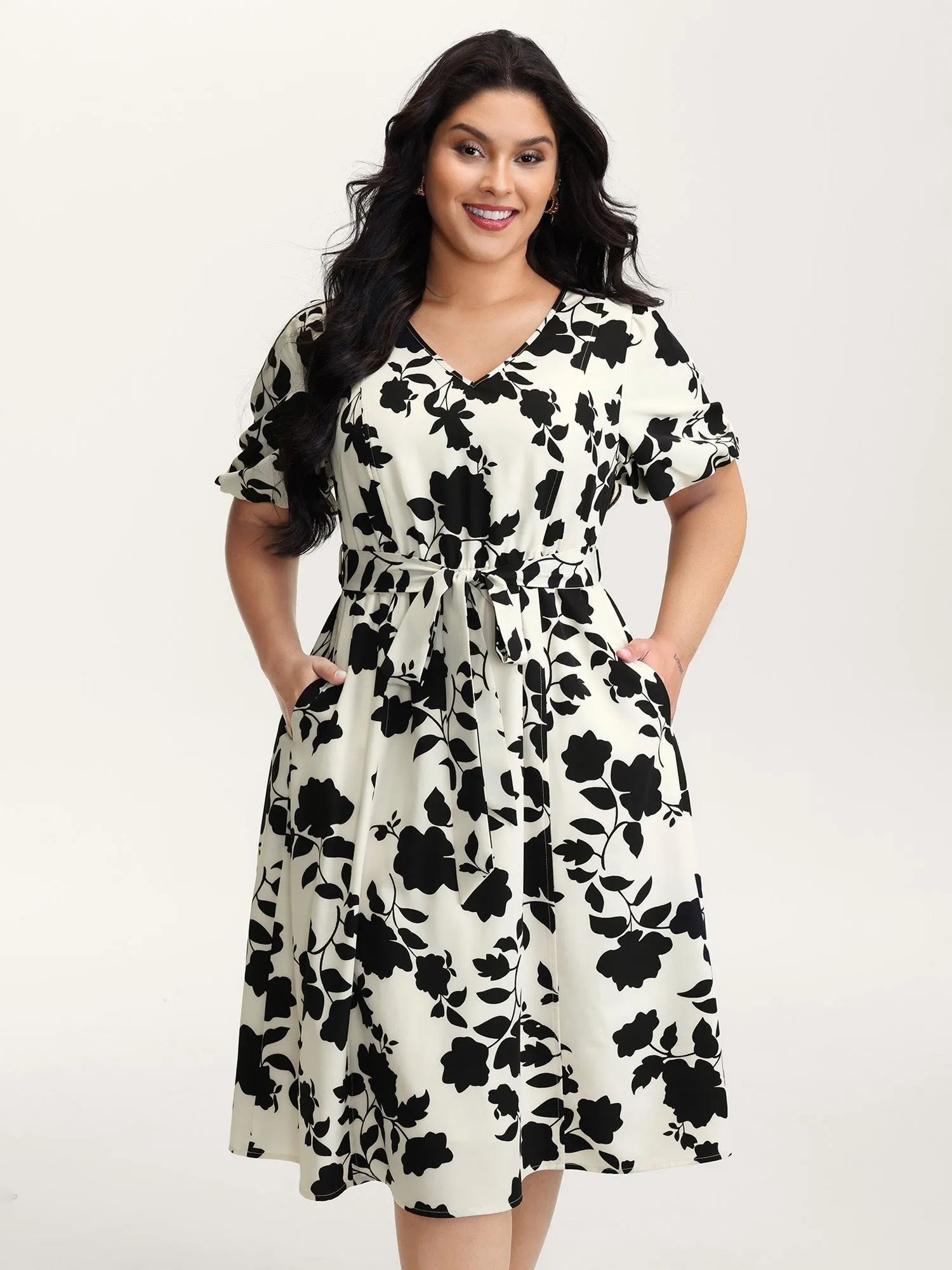 Silhouette Flower Puffy Sleeve Midi Dress sold by Bloomchic