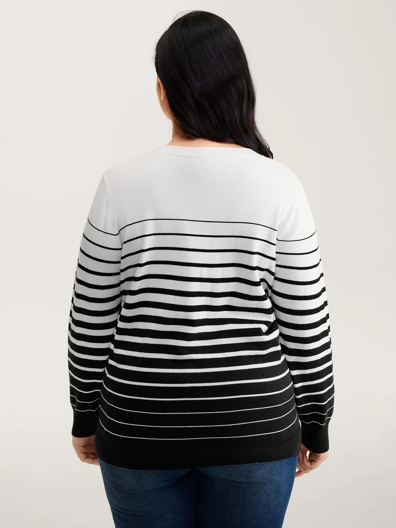 Stripes Color Contrast Round Neck Pullover sold by Bloomchic product image thumbnail 4