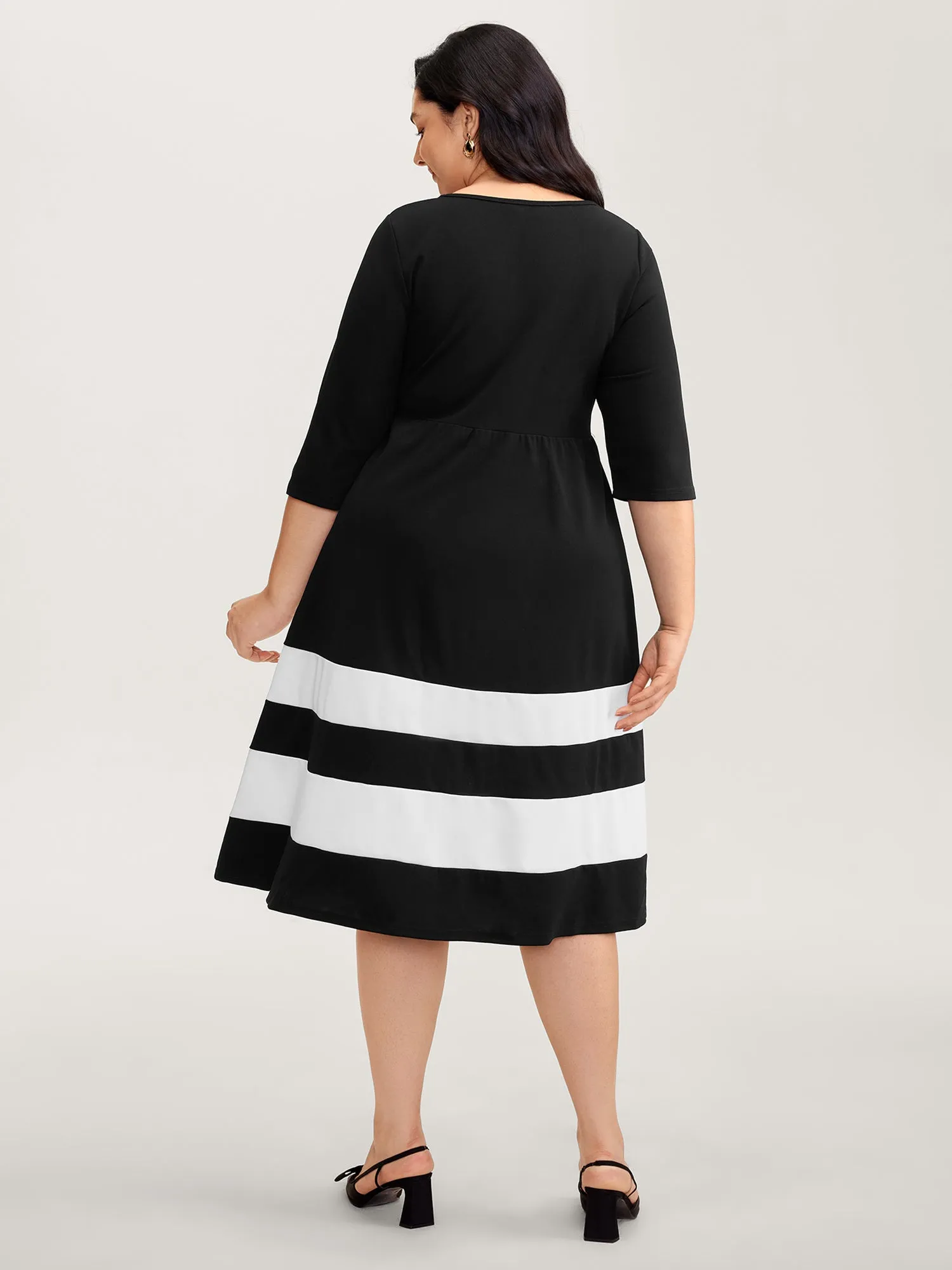 Color Stripes Pockets Midi Dress sold by Bloomchic product image thumbnail 4