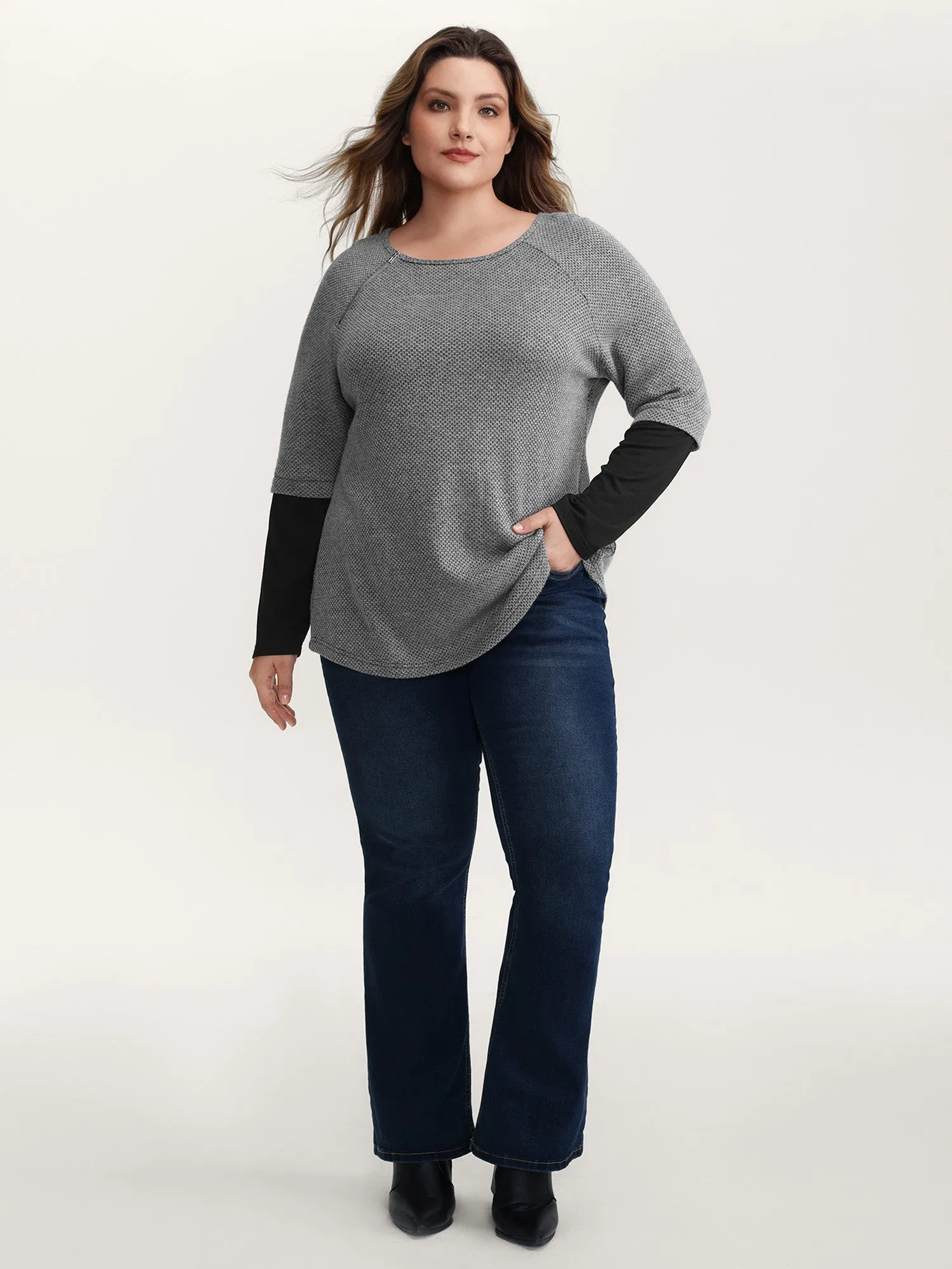 Shoulder Zip Color Contrast T-Shirt sold by Bloomchic product image thumbnail 3