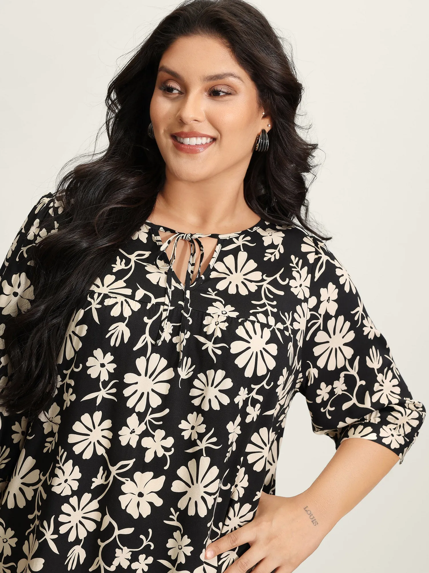 Floral Sleeve Neck-Tie A-Line Blouse sold by Bloomchic product image thumbnail 2