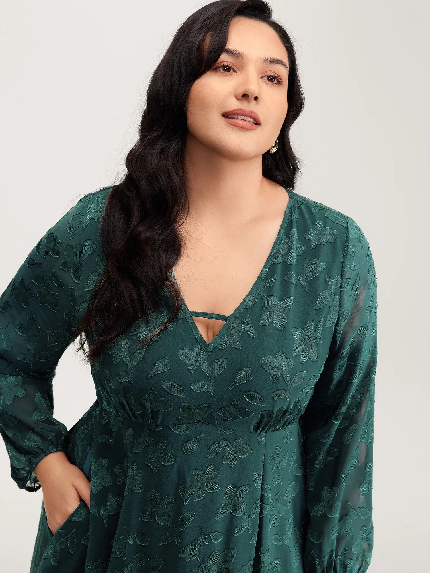 Textured Pockets Lined Midi Dress sold by Bloomchic product image thumbnail 2