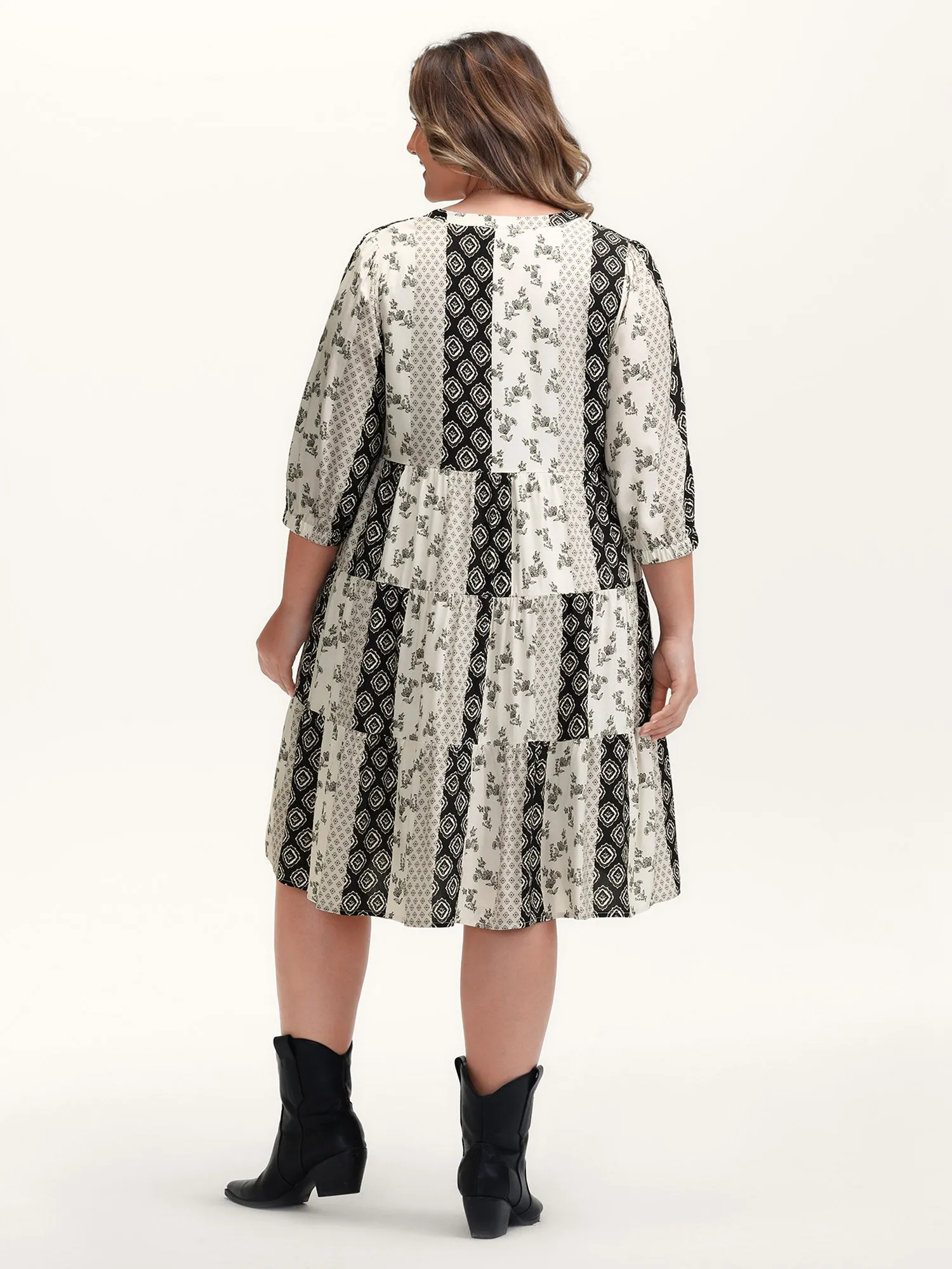 Colorblock Collage Print Tiered Midi Dress sold by Bloomchic product image thumbnail 4