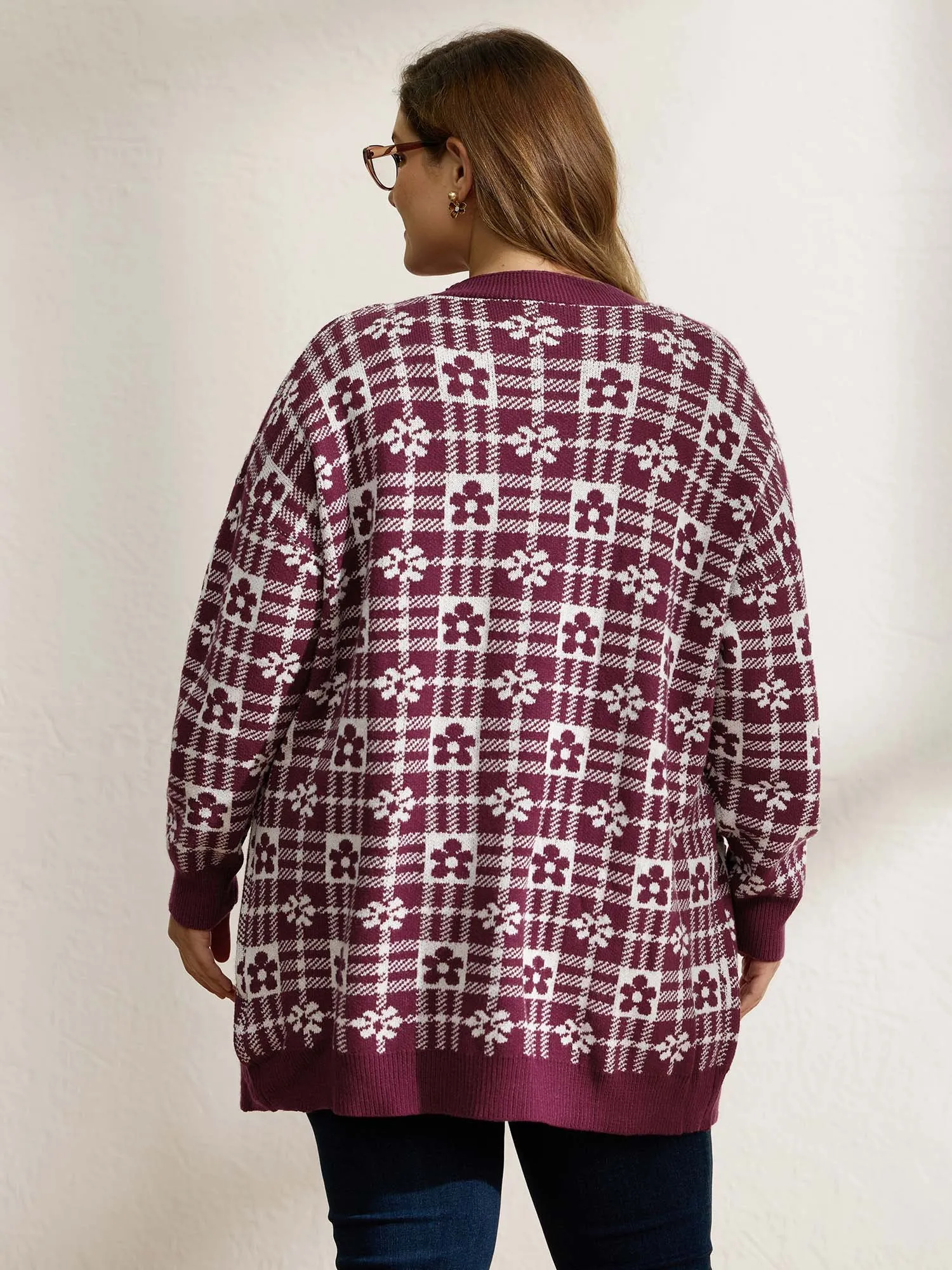 Supersoft Floral Checkered Pockets Knit Cardigan sold by Bloomchic product image thumbnail 4