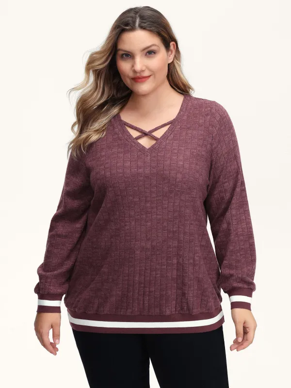 Textured Stretchy Color Contrast Sweatshirt sold by Bloomchic