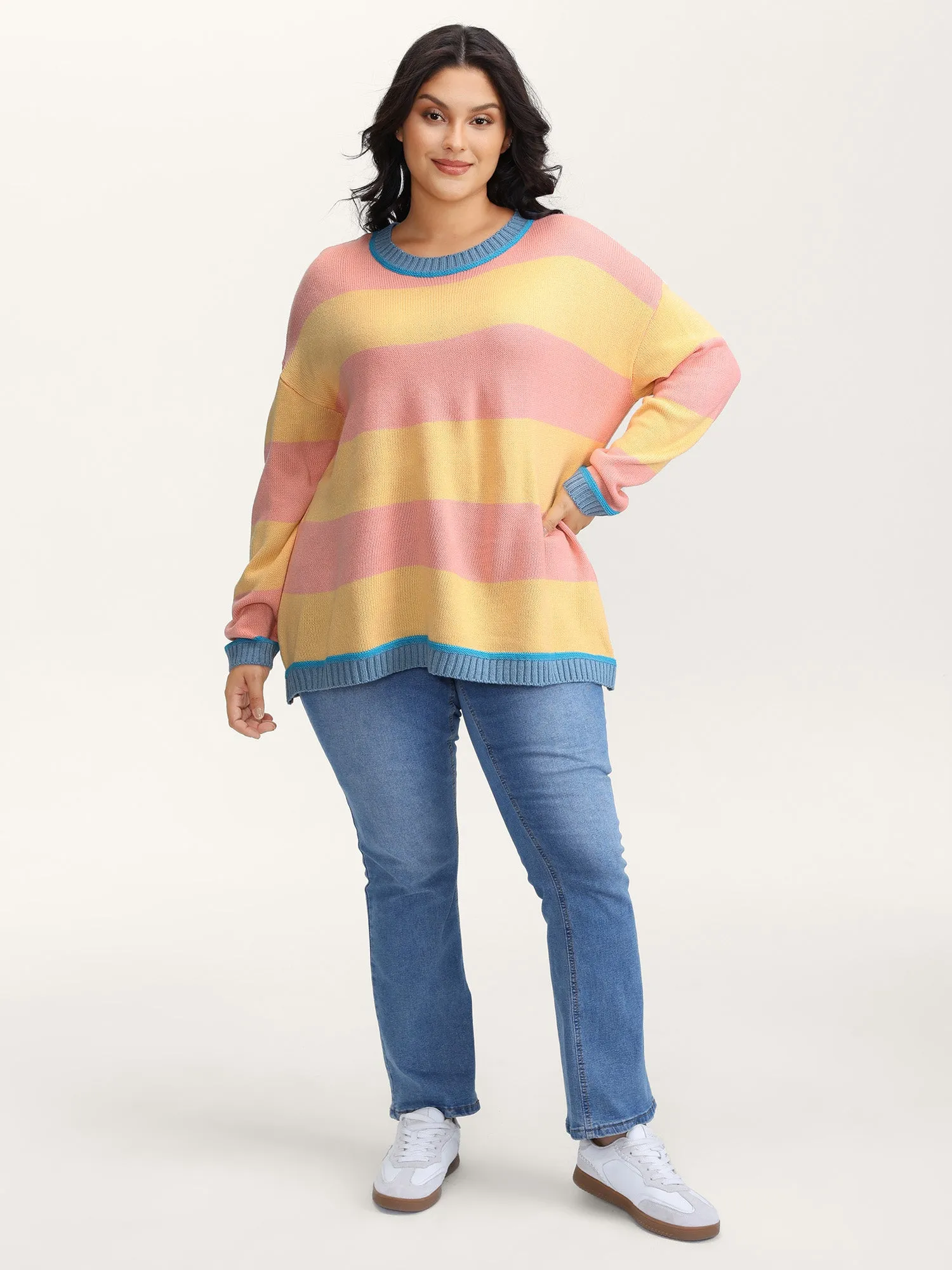Colorblock Textured Flowy Fit Pullover sold by Bloomchic product image thumbnail 3
