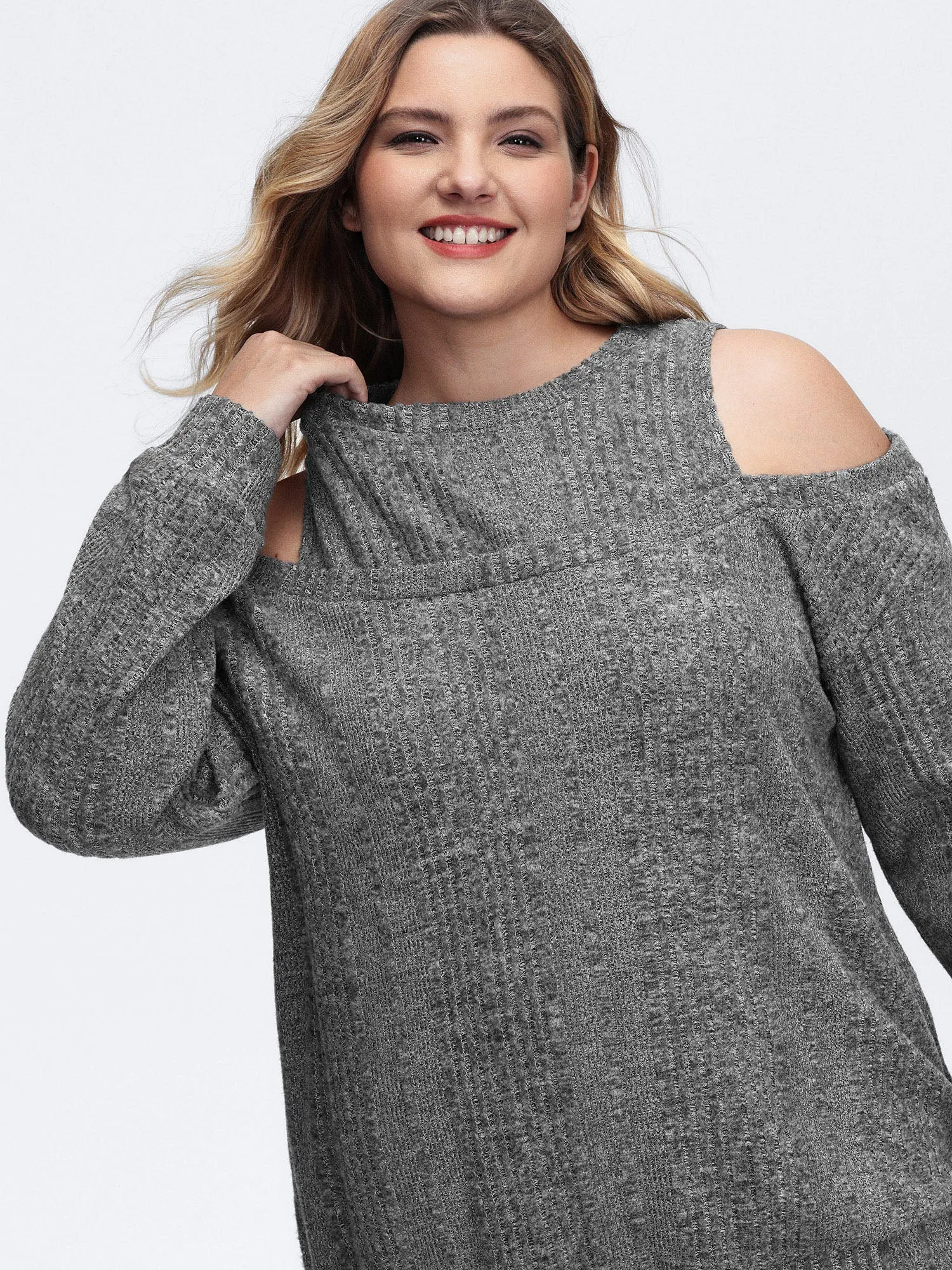 Off-Shoulder Textured Solid Sweatshirt sold by Bloomchic product image thumbnail 2