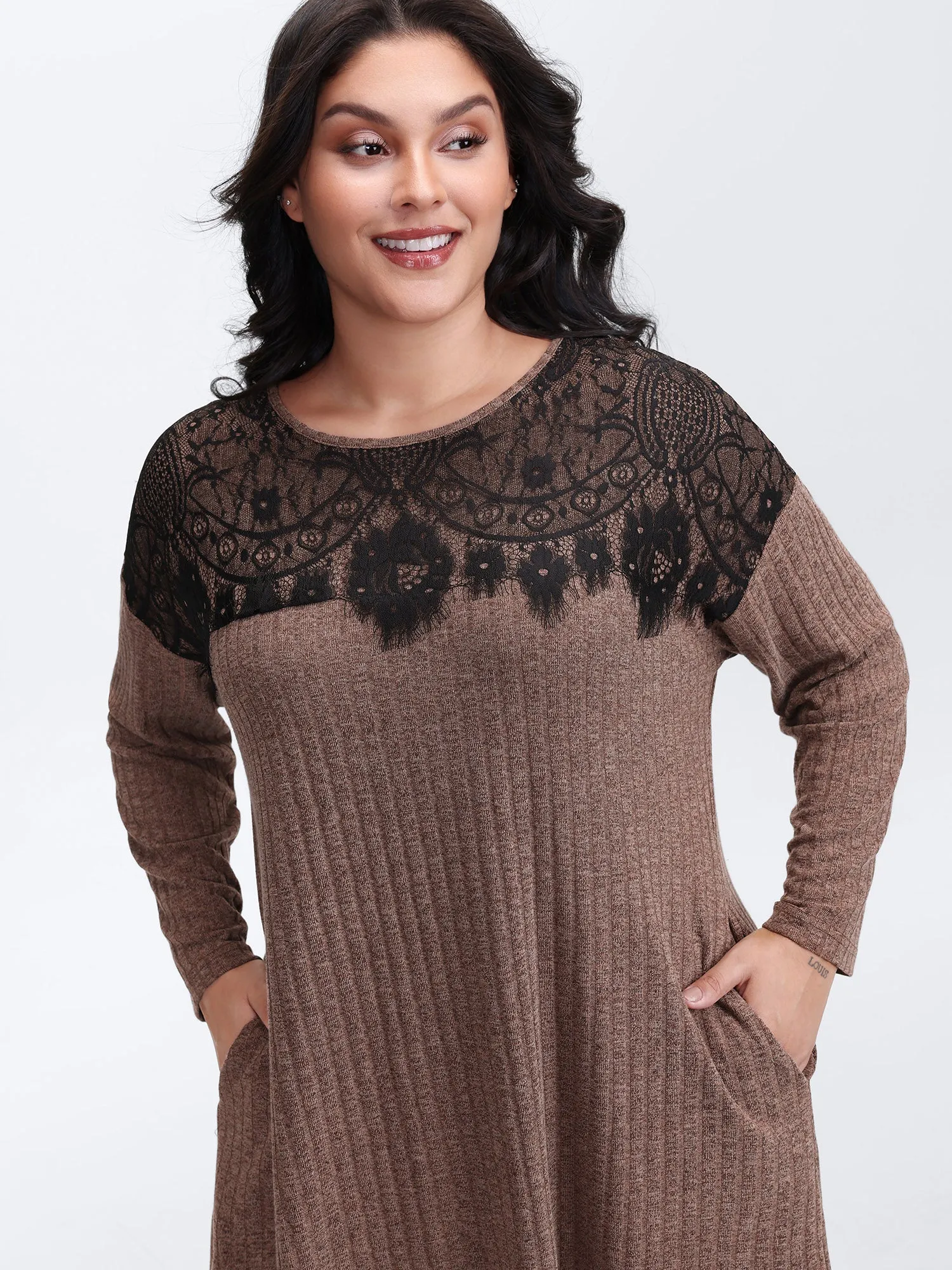 Heather Lace Ribbed Pockets Midi Dress sold by Bloomchic product image thumbnail 2