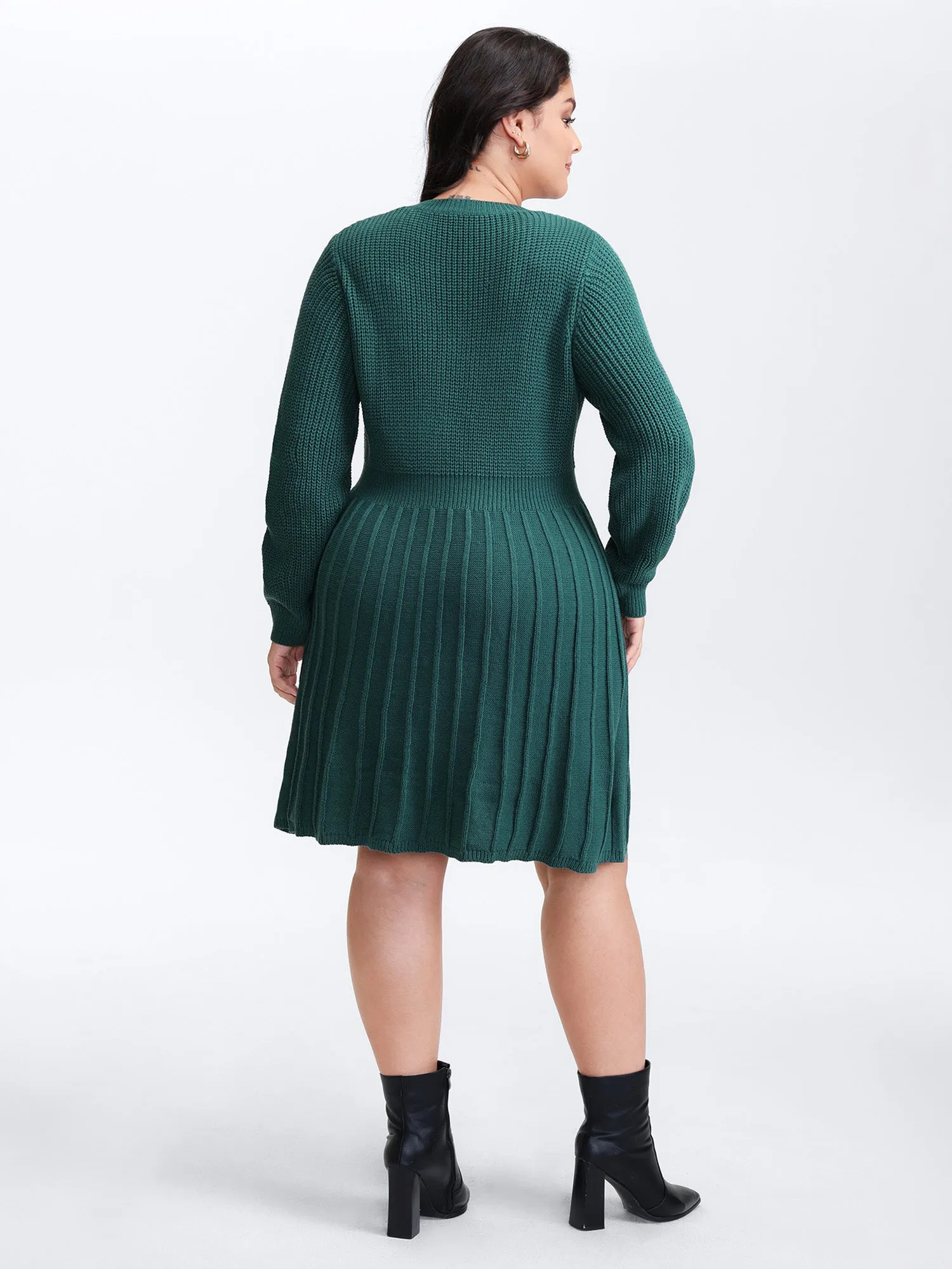Pleated Skirt Tissue Texture Knit Knee-Length Dress sold by Bloomchic product image thumbnail 4