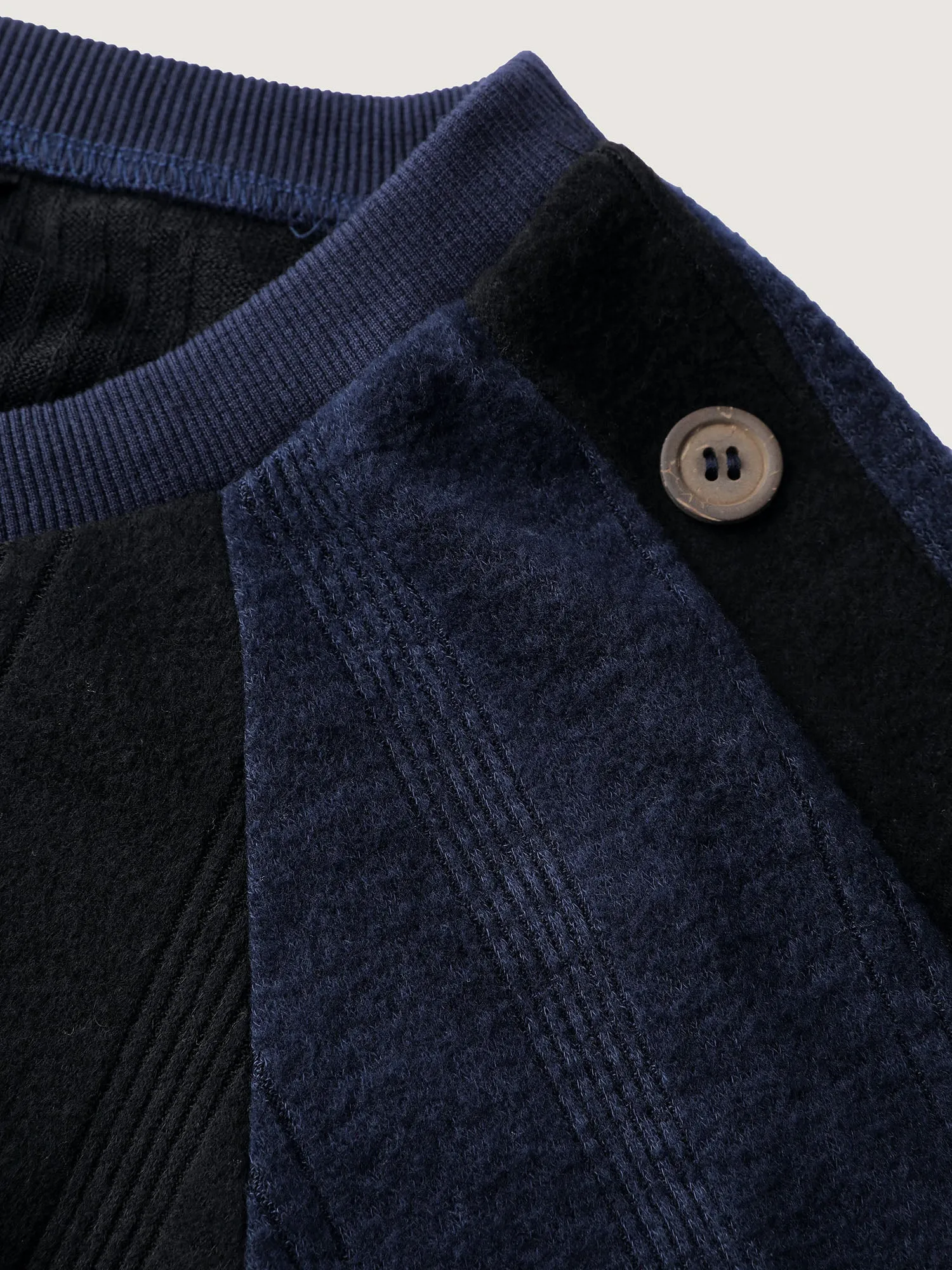 Color Contrast Raglan Sleeve Sweatshirt sold by Bloomchic product image thumbnail 5