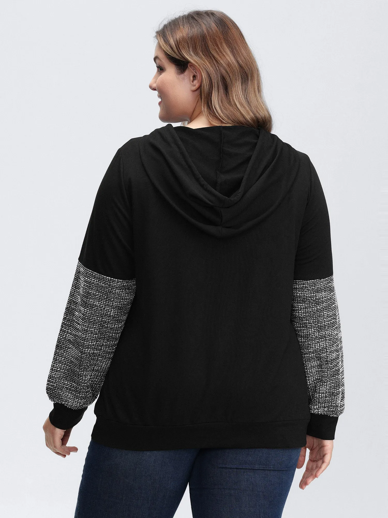 Spliced Color Contrast Textured Hoodie sold by Bloomchic product image thumbnail 4