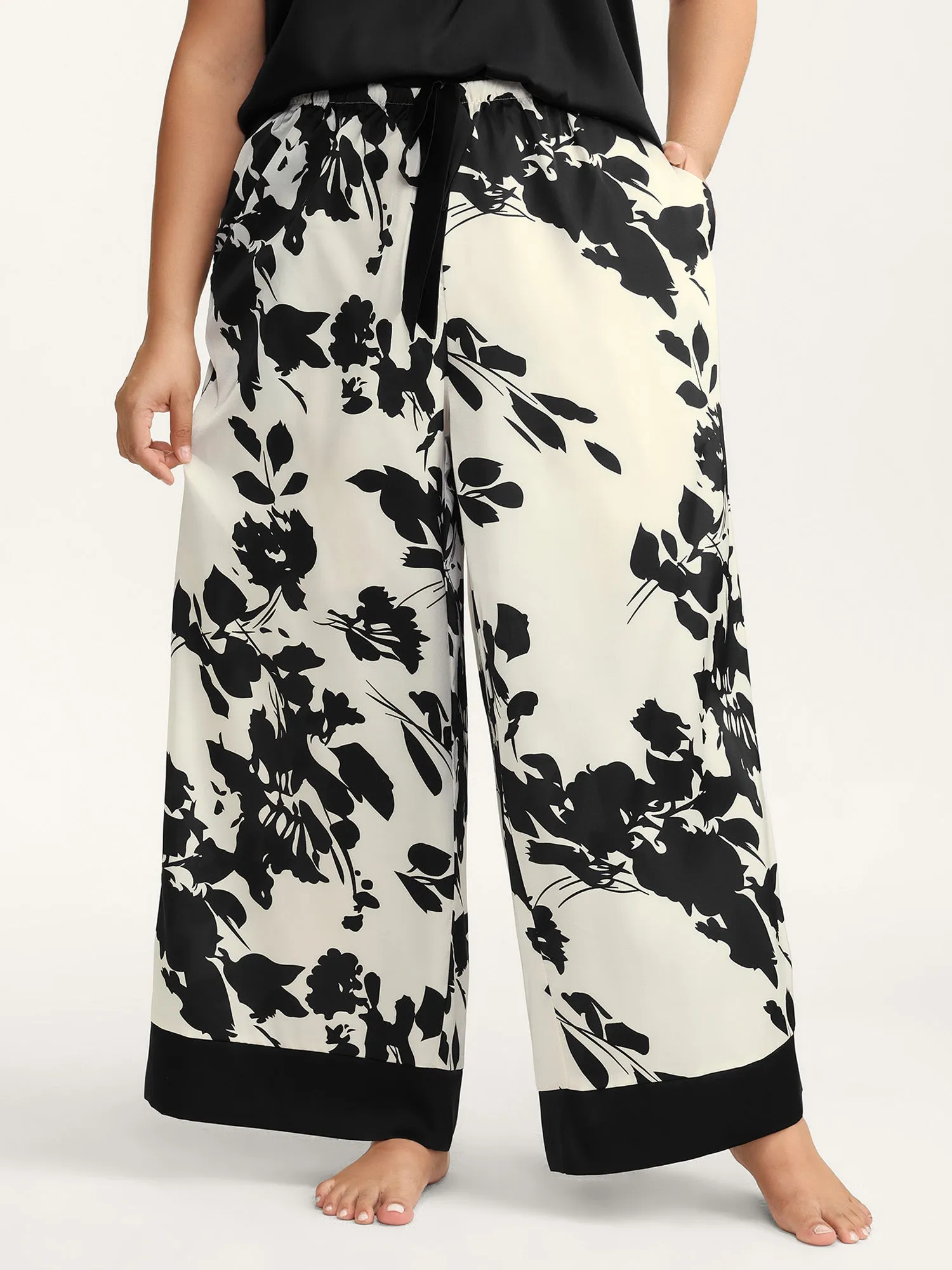 Color Contrast Floral Loungewear Set sold by Bloomchic product image thumbnail 3