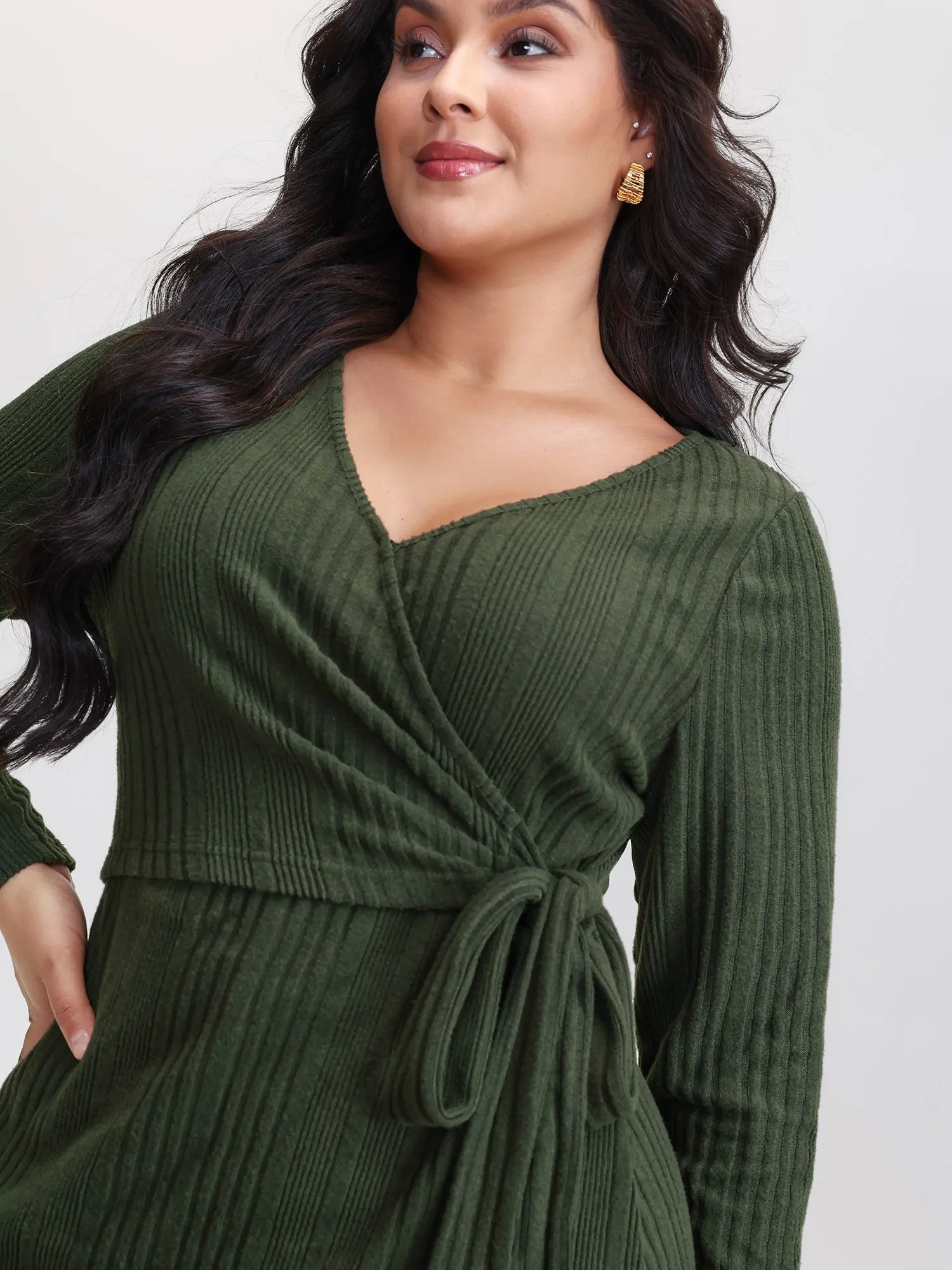 Pit Strip Tie-Knot Slit Sheath Midi Dress sold by Bloomchic product image thumbnail 2