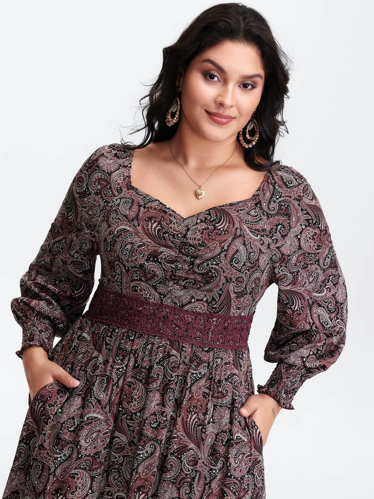 Paisley Print Lace Patchwork Midi Dress sold by Bloomchic product image thumbnail 2