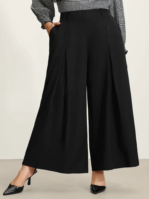 Plain Pleated Details Wide-Leg Pants sold by Bloomchic