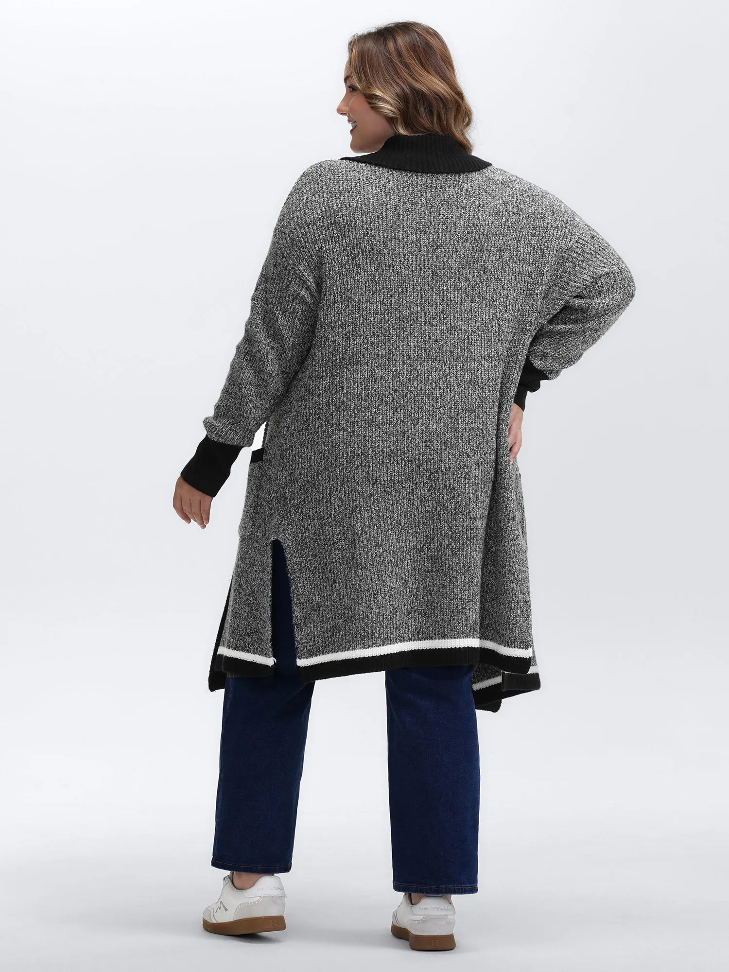 Color Contrast Trim Textured Pocket Knit Cardigan sold by Bloomchic product image thumbnail 5