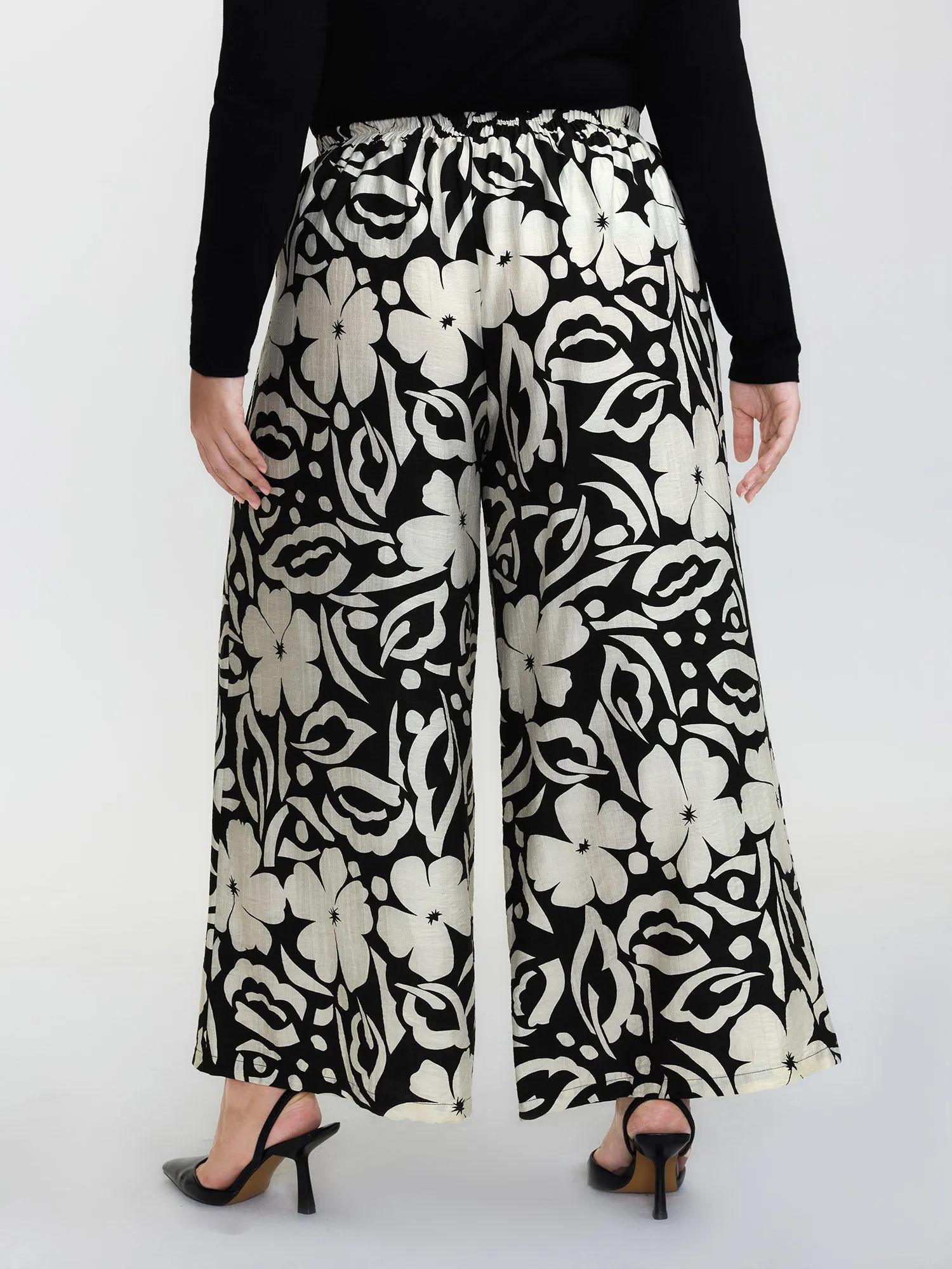 Abstract Floral Print Wide-Leg Pants sold by Bloomchic product image thumbnail 4