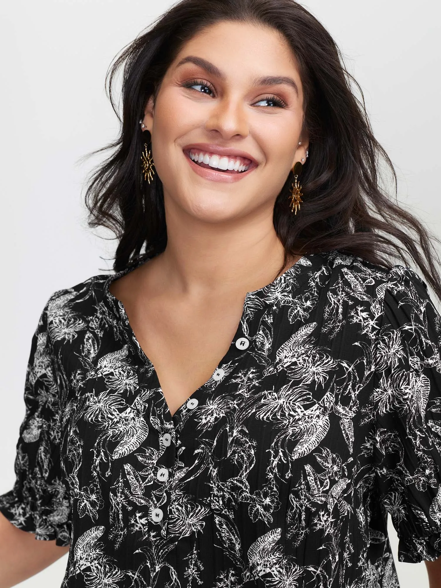 Floral Print Half-Open Placket Blouse sold by Bloomchic product image thumbnail 2