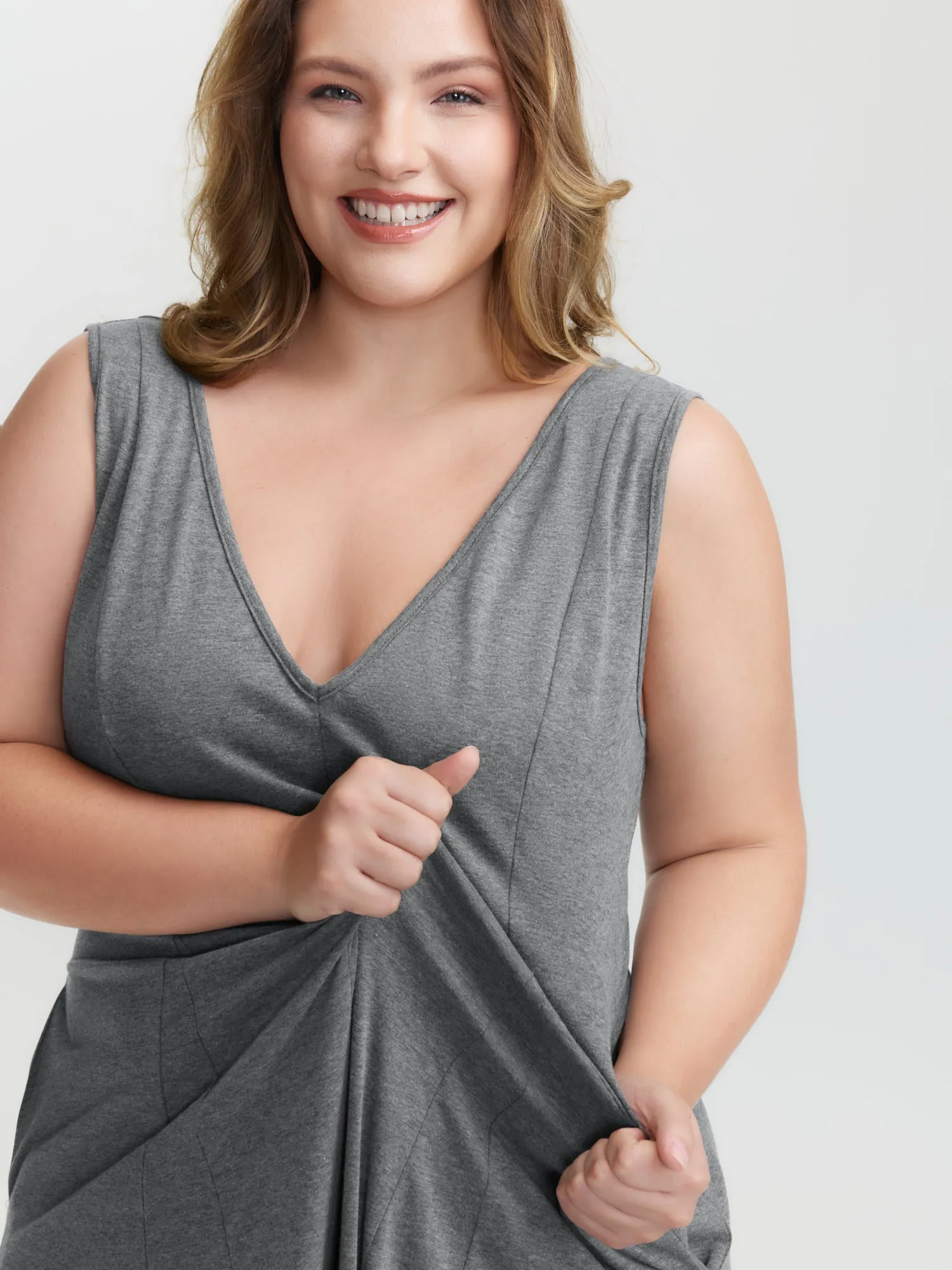 Stretchy Flowy V-Neck Jumpsuit sold by Bloomchic product image thumbnail 4