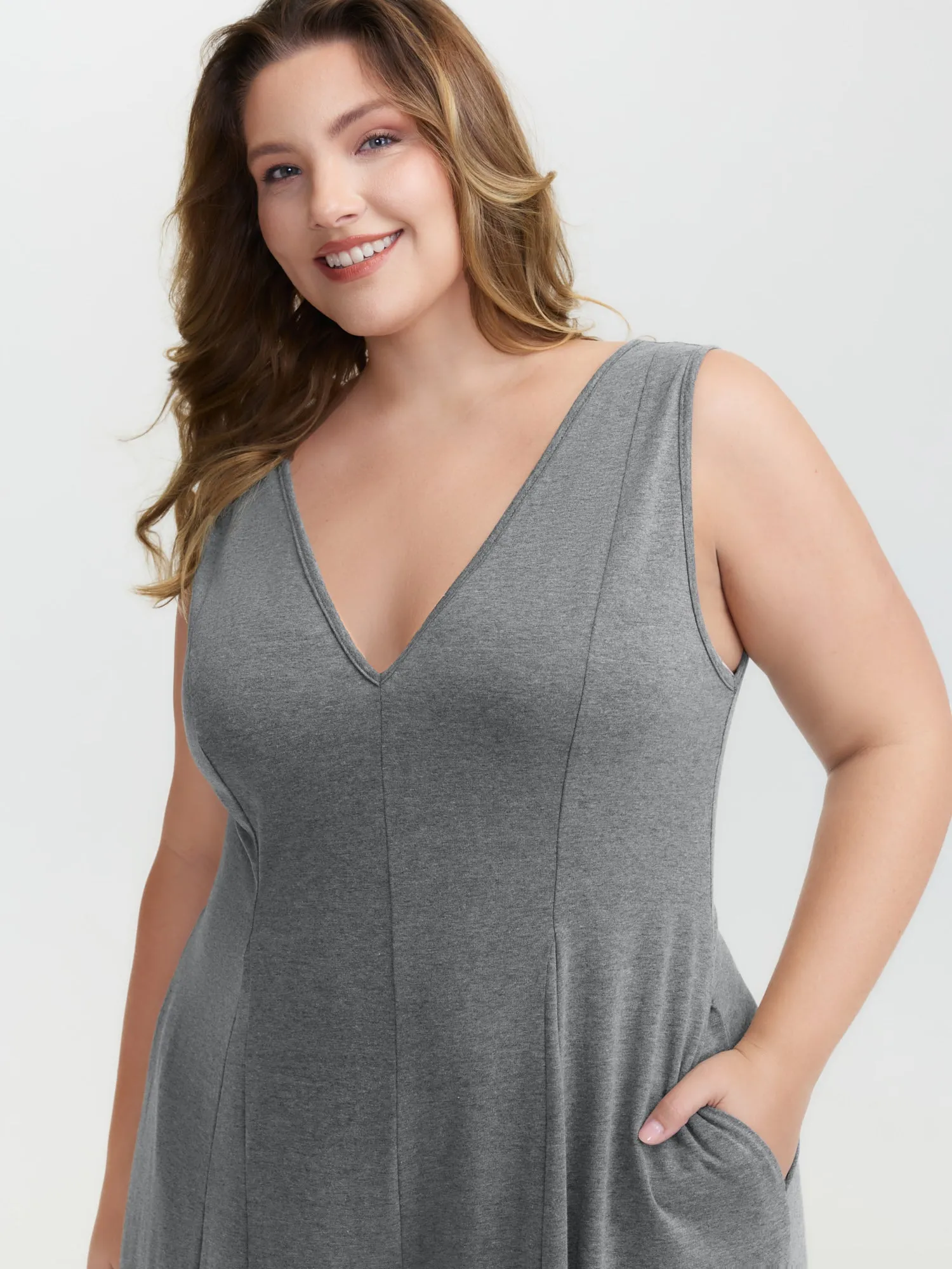 Stretchy Flowy V-Neck Jumpsuit sold by Bloomchic product image thumbnail 2