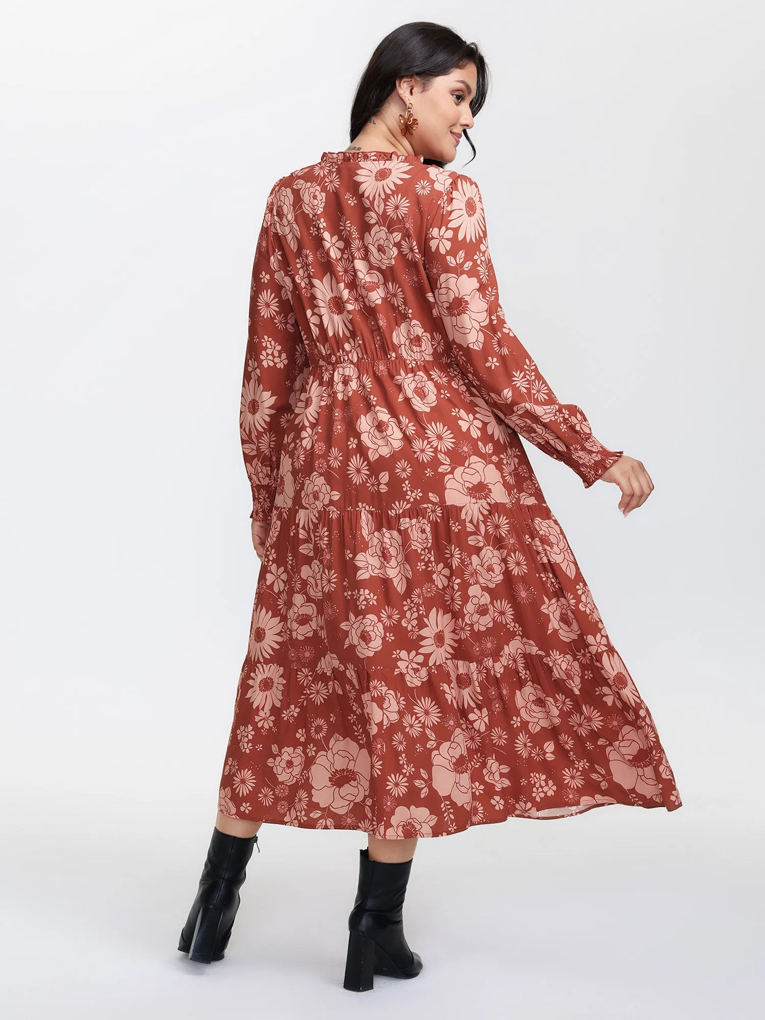 Floral Print Adjustable Waist-Tie Maxi Dress sold by Bloomchic product image thumbnail 4