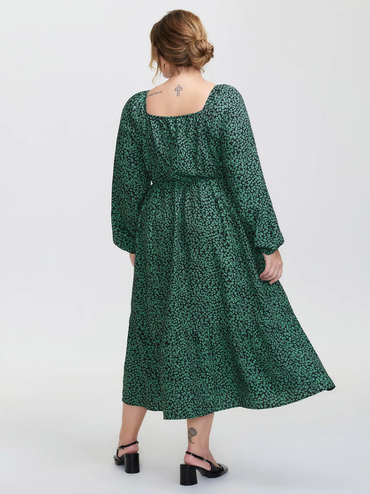 Floral Lace Trim Cinched-Waist Maxi Dress sold by Bloomchic product image thumbnail 4