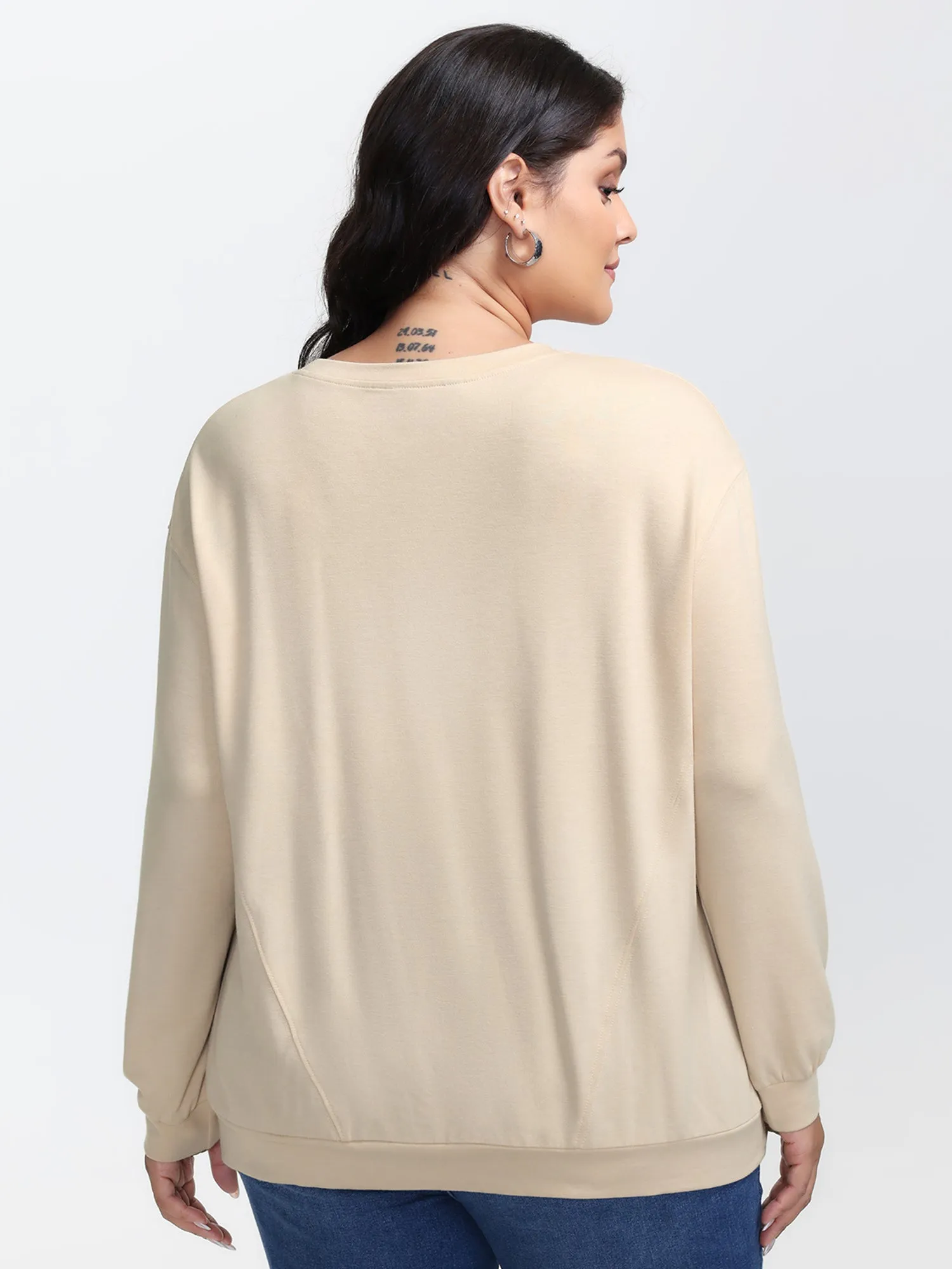 Floral Print Drop Shoulder Relaxed-Fit Sweatshirt sold by Bloomchic product image thumbnail 4