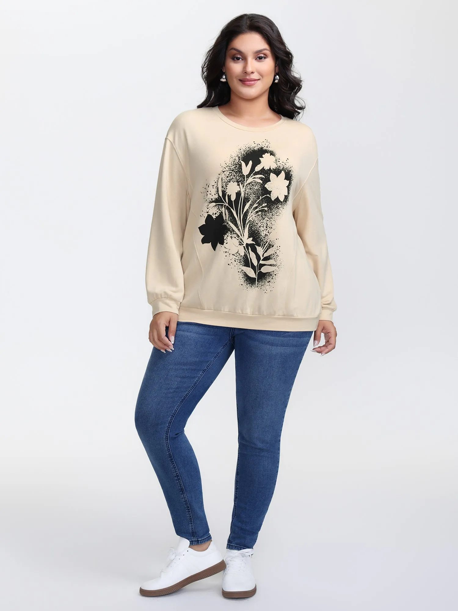Floral Print Drop Shoulder Relaxed-Fit Sweatshirt sold by Bloomchic product image thumbnail 3