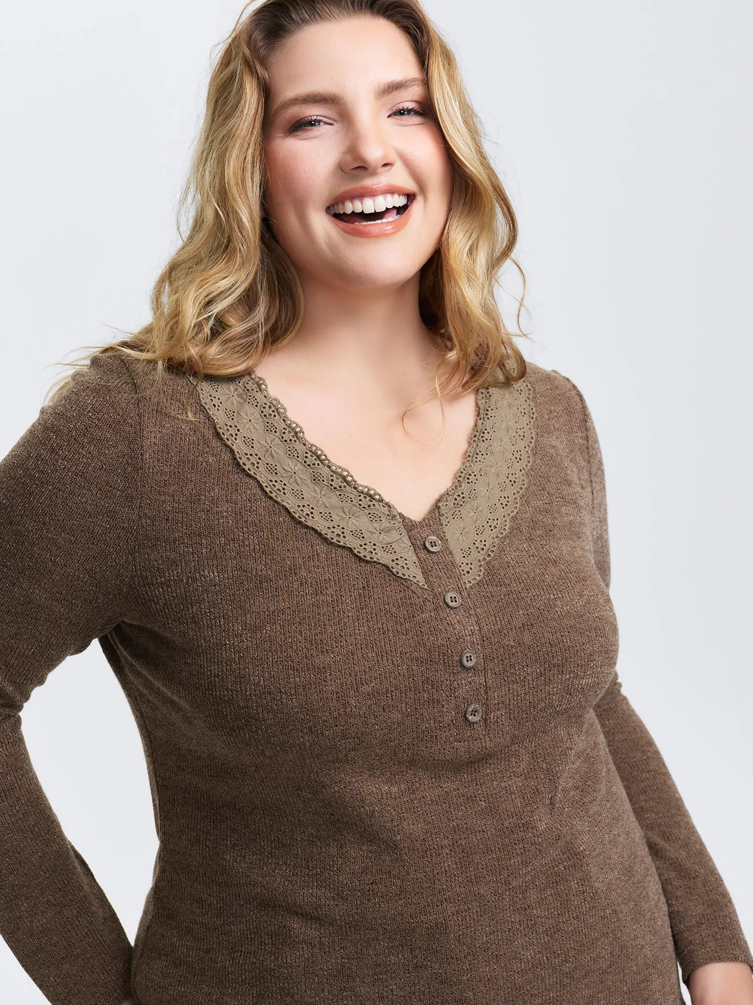 Lace Trim V-Neck Stretchy T-Shirt sold by Bloomchic product image thumbnail 2