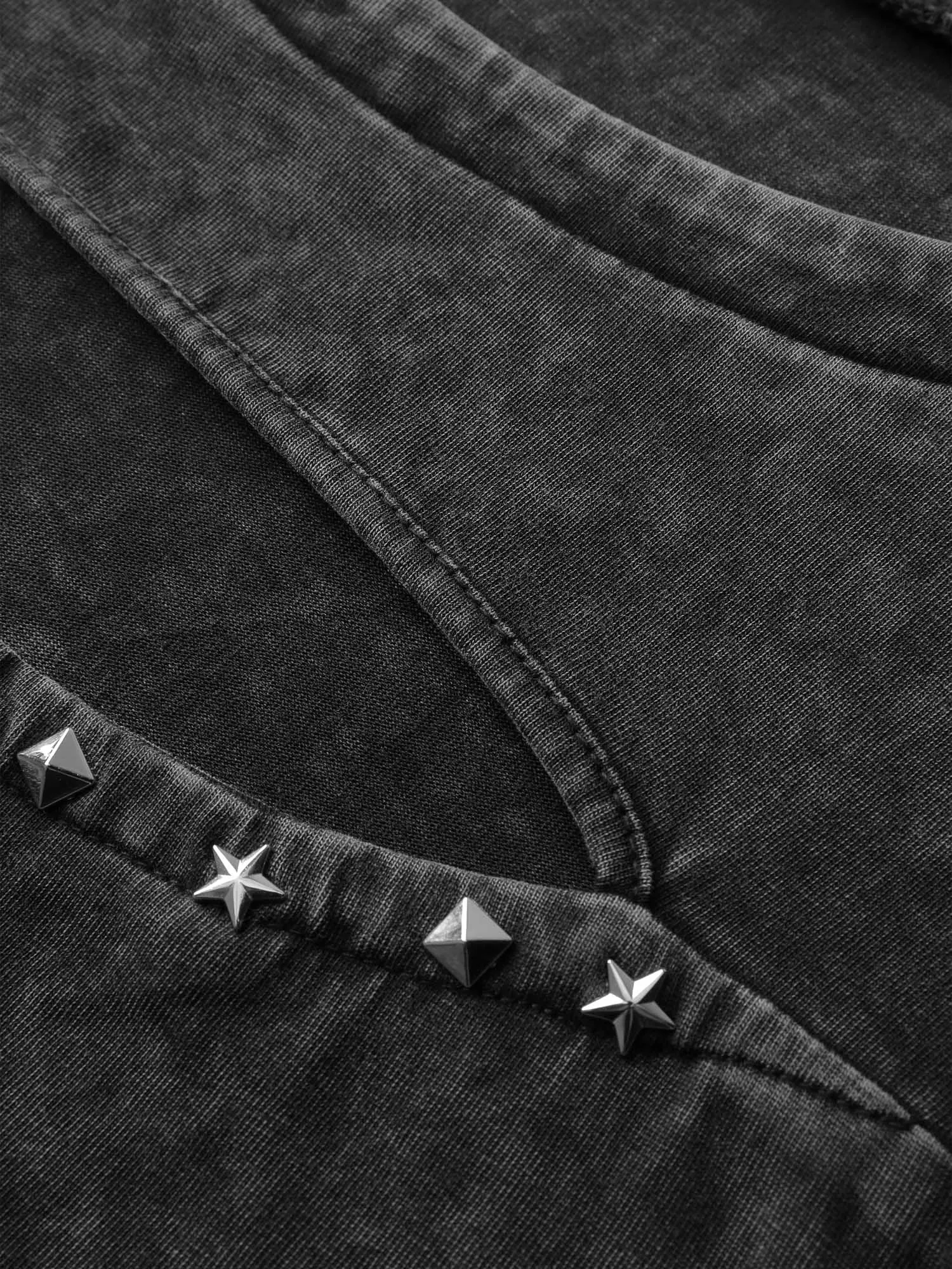 Vintage Cut Out Star Rivet Details Tank Top sold by Bloomchic product image thumbnail 5