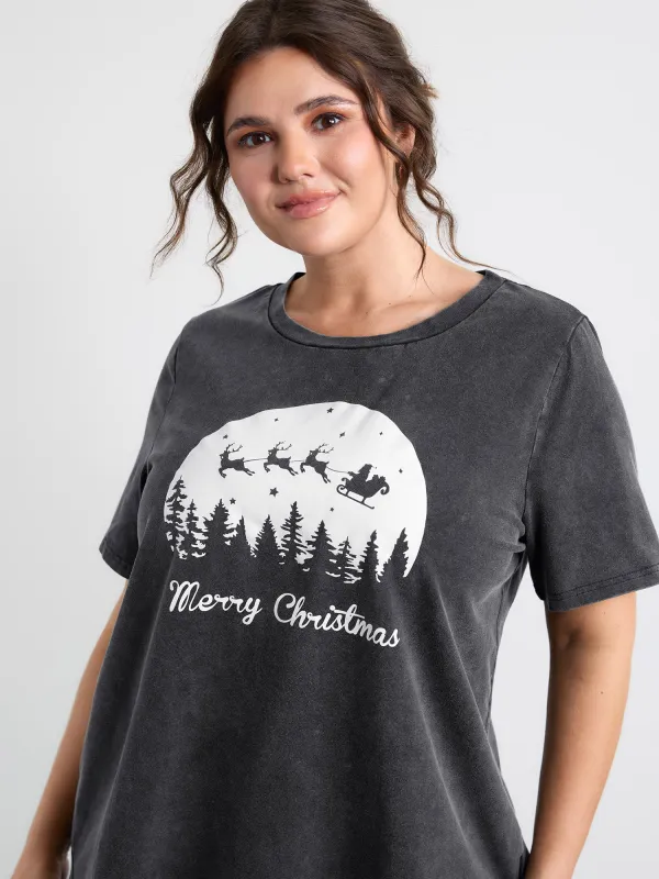 Vintage Cozy Merry Christmas Round Neck T-Shirt sold by Bloomchic